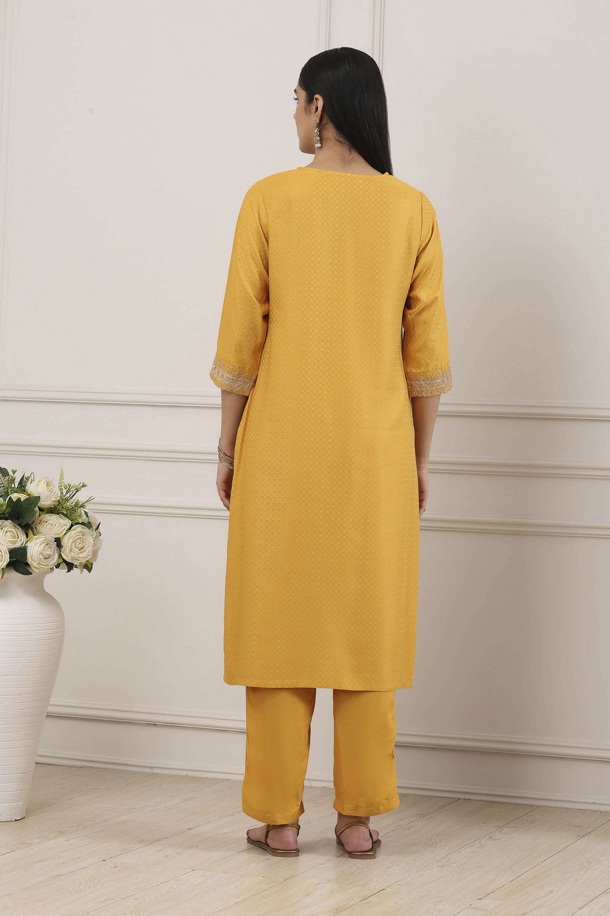 Embroidered-Rayon-V-Neck-Women-Kurta-with-Pant-and-Dupatta