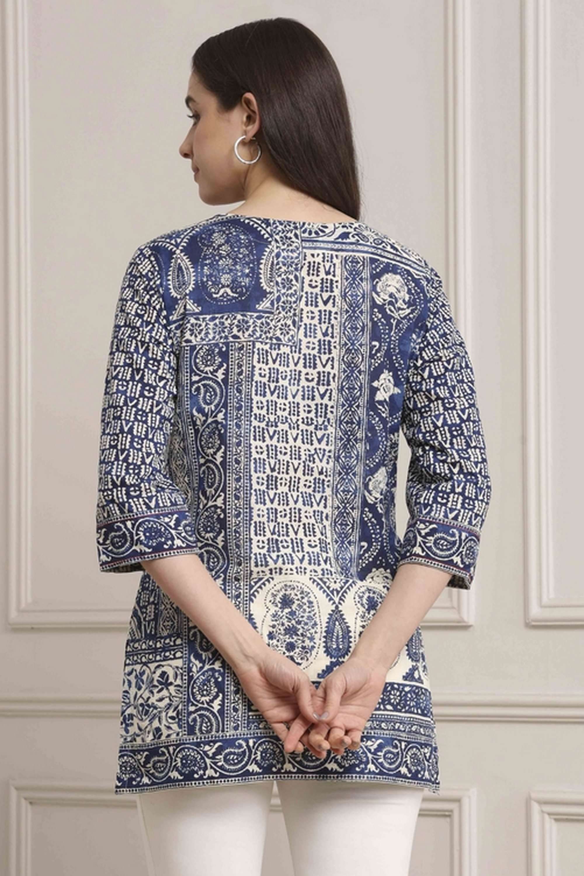 Textured-Cotton-Women-Festive-Wear-Kurta