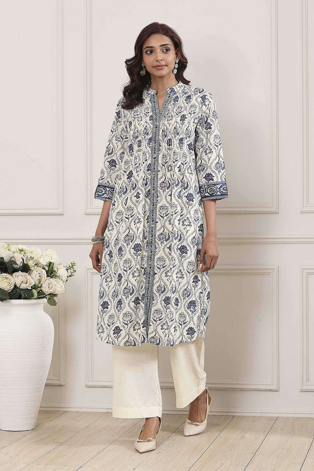 Textured-Cotton-Women-s-Festive-Wear-Kurta