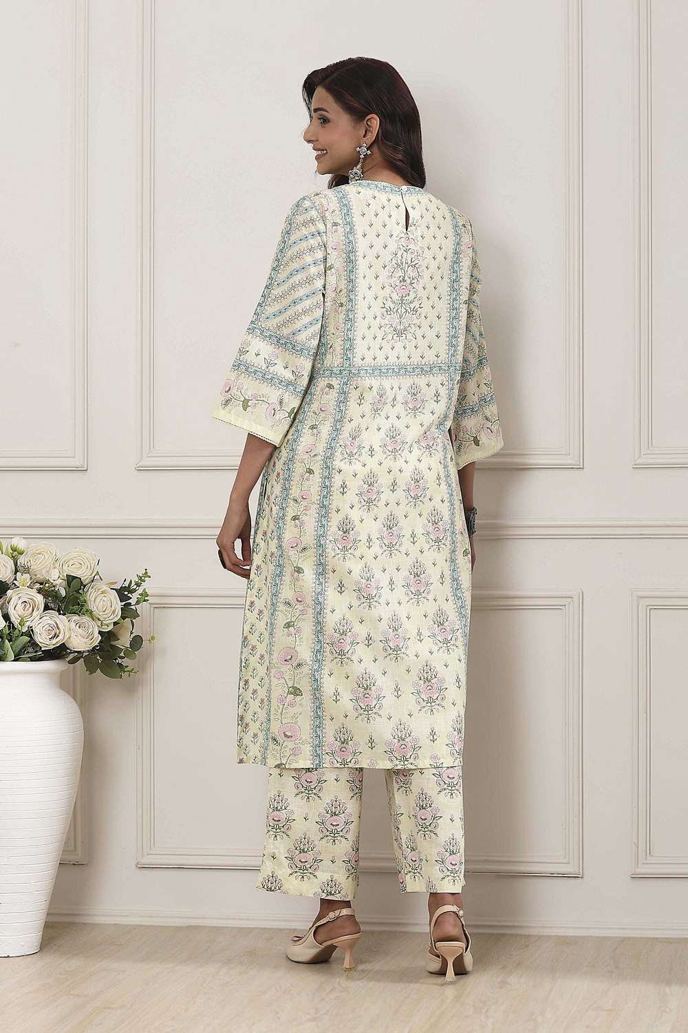 Solid-Cotton-Round-Neck-Women-Kurta-with-Pant-and-Dupatta