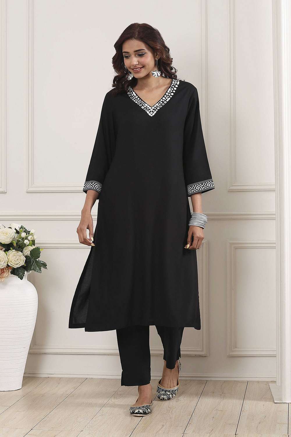 Textured-Rayon-Women-s-Festive-Wear-Kurta