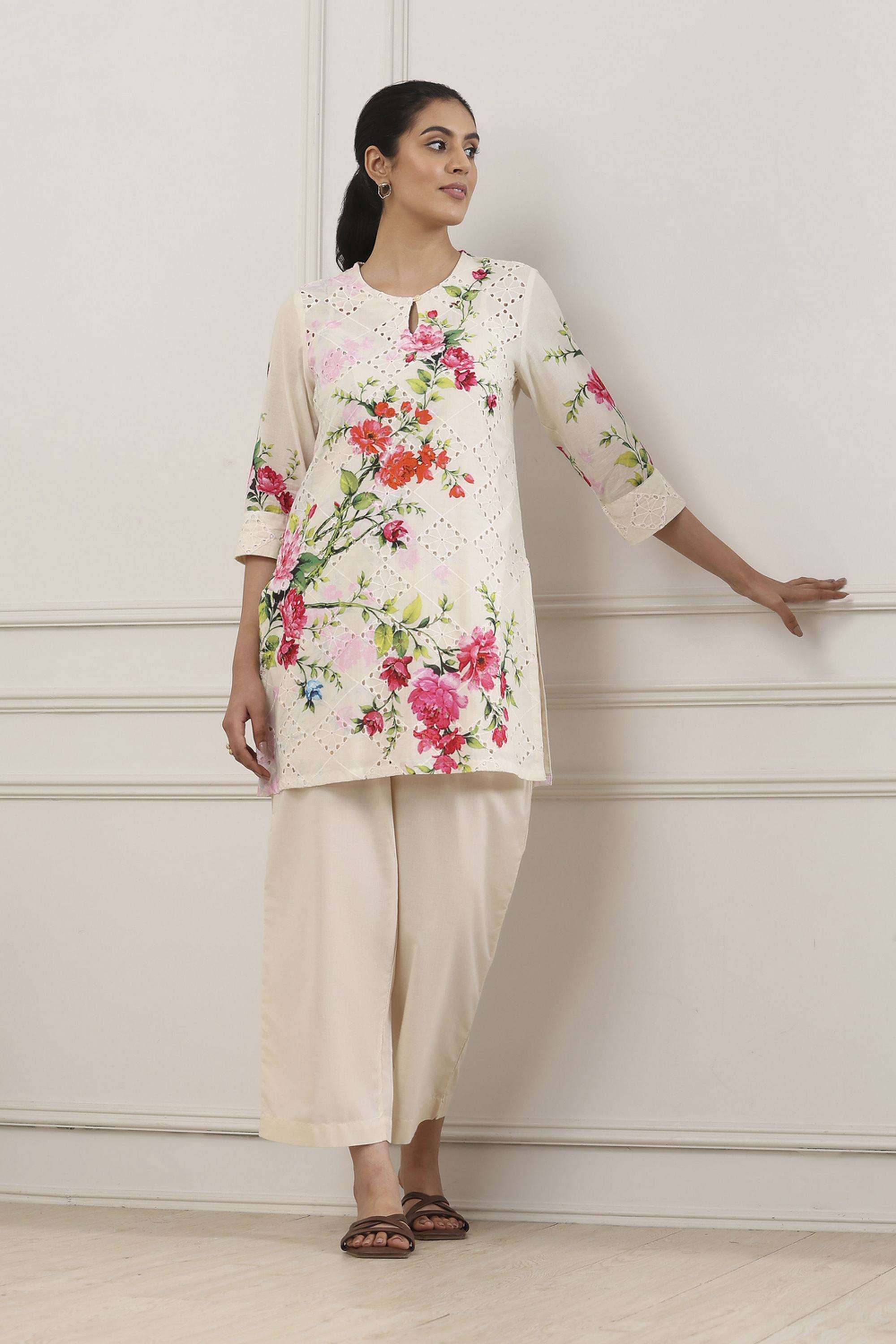Floral-Cotton-Round-Neck-Women-Kurta-with-Palazzo