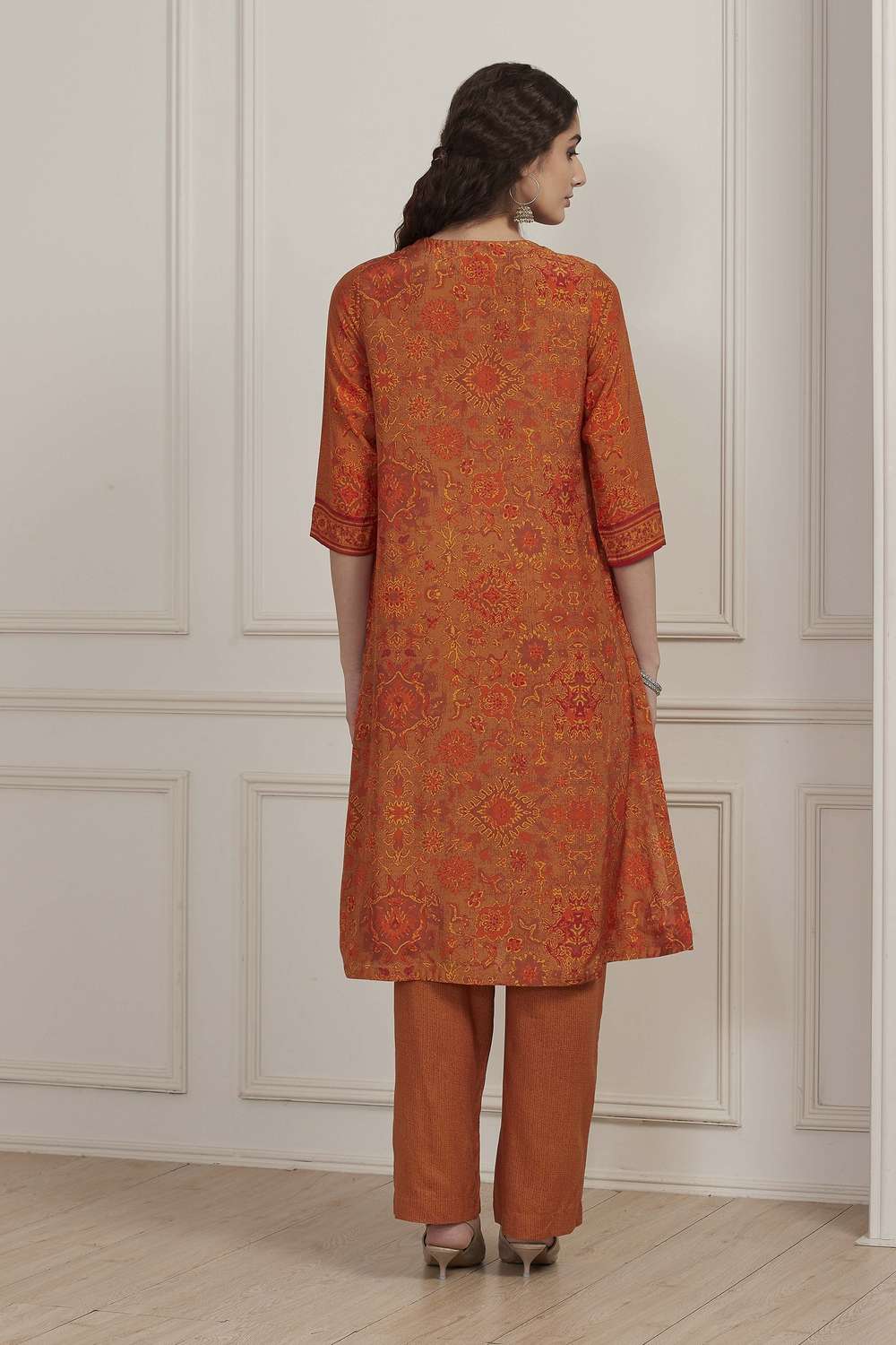 Printed-Modal-V-Neck-Women-Kurta-with-Pant-and-Dupatta