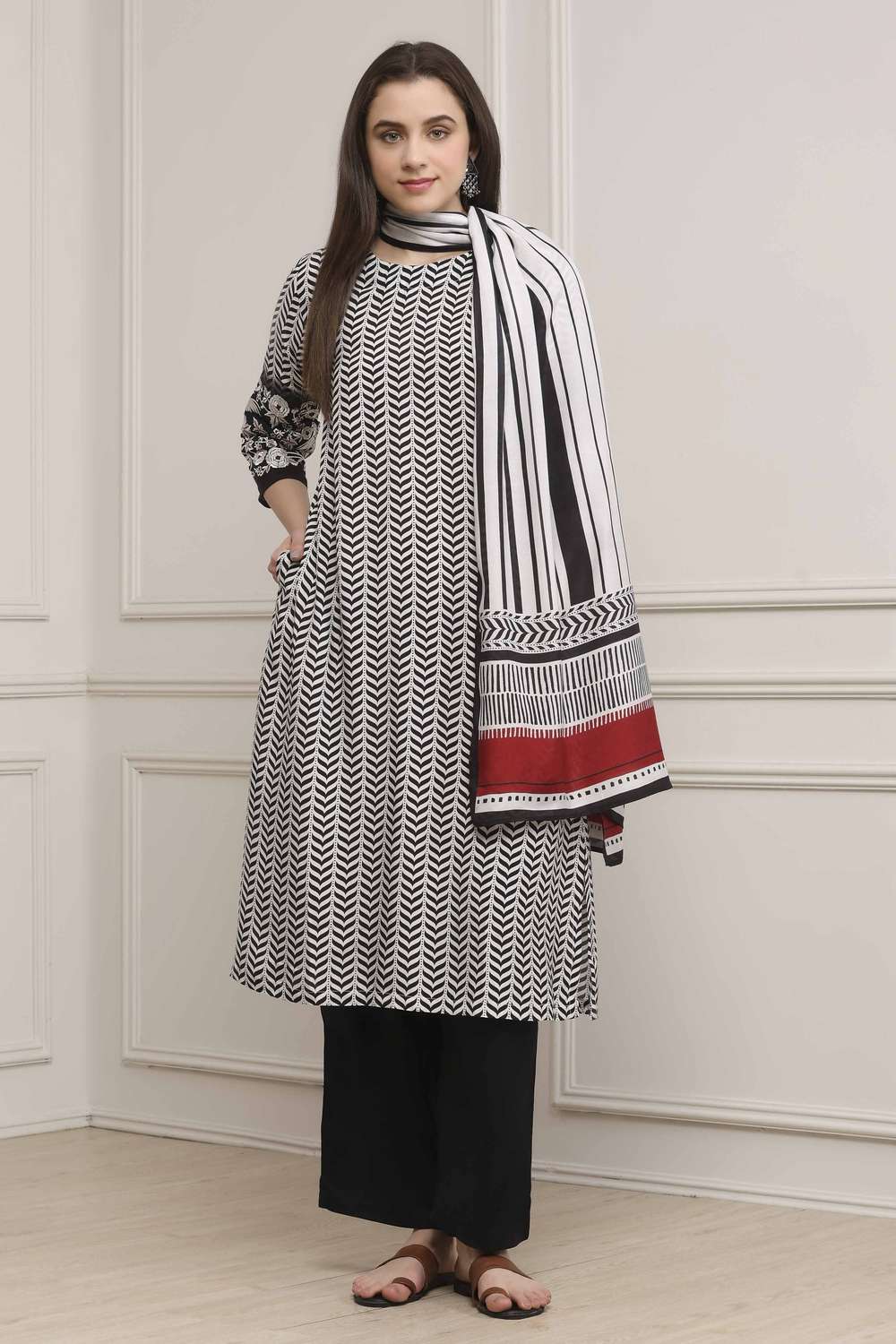 Textured-Modal-Women-s-Festive-Wear-Kurta-Set