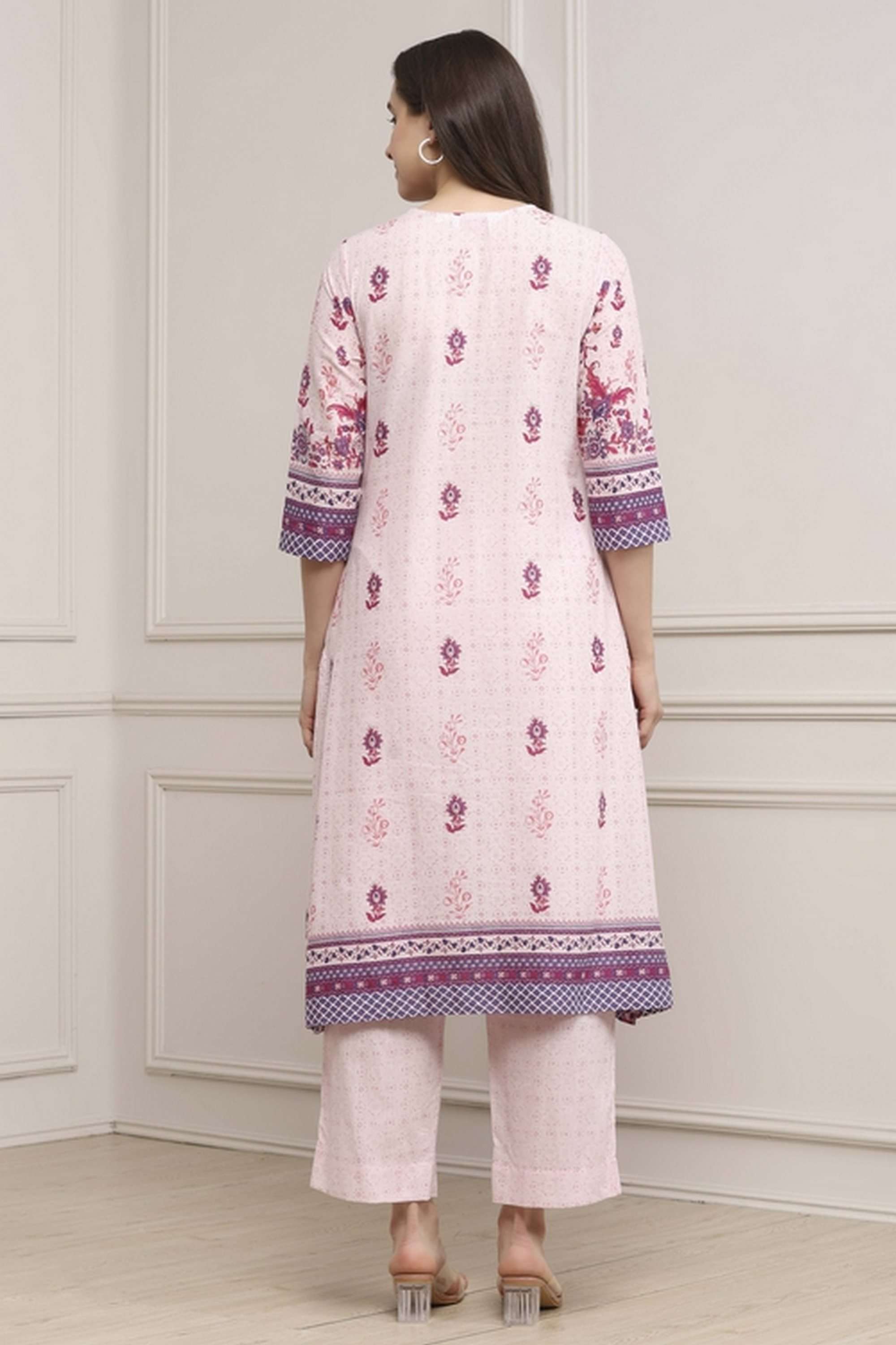 Textured-Cotton-Women-Kurta-with-Palazzo-and-Dupatta