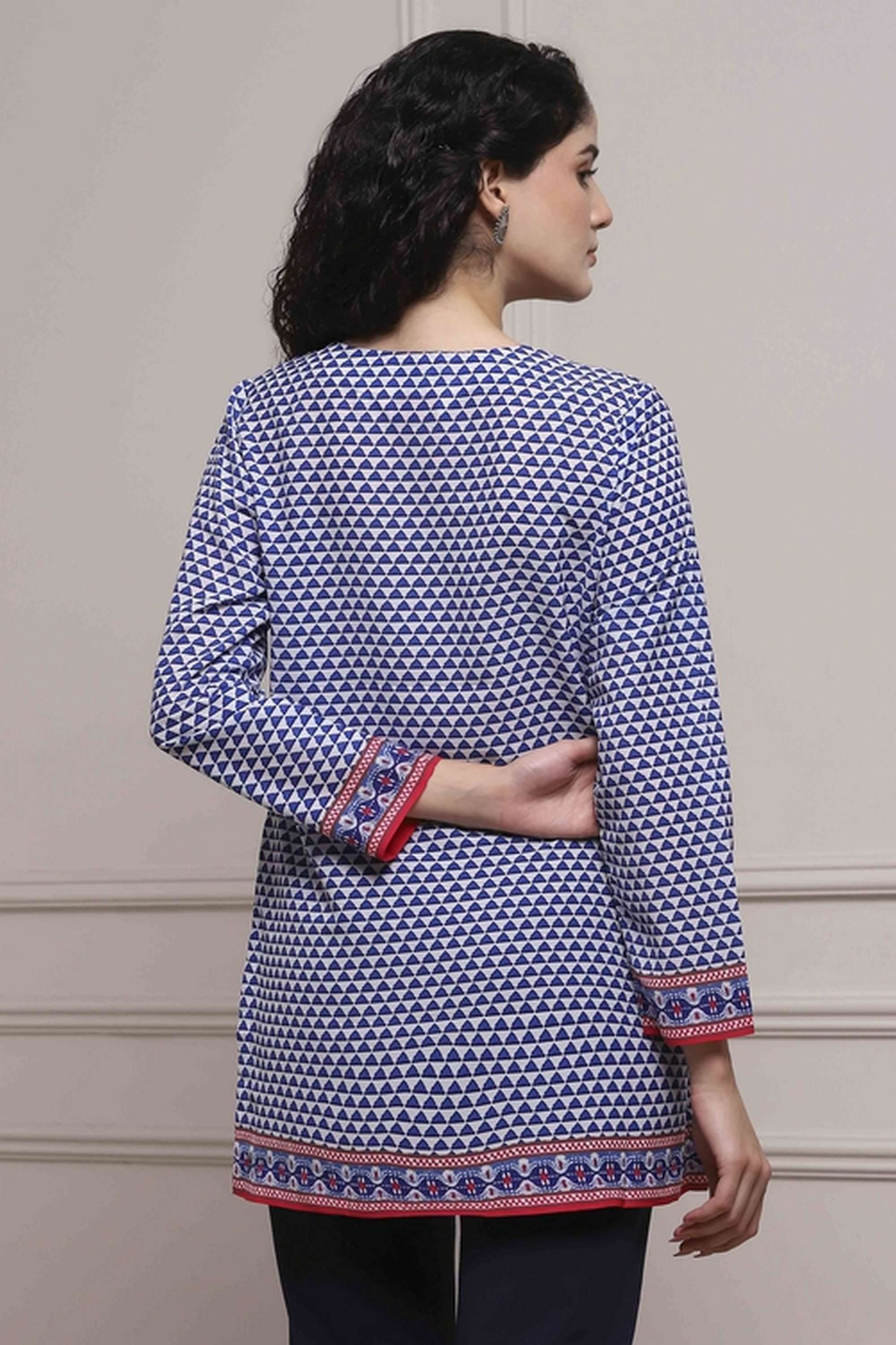 Textured-Polyester-Women-Festive-Wear-Kurti