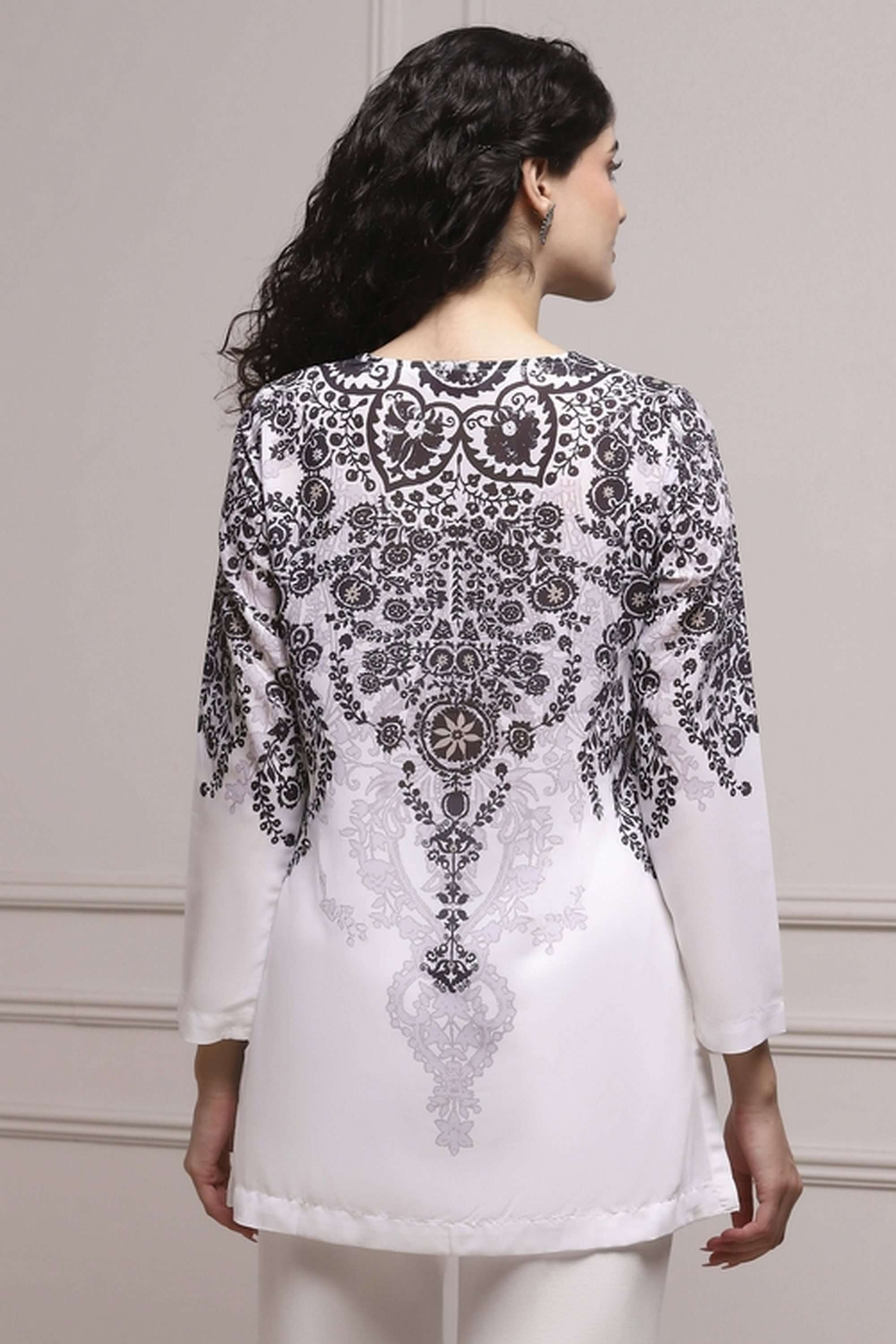 Textured-Polyester-Women-Festive-Wear-Kurti