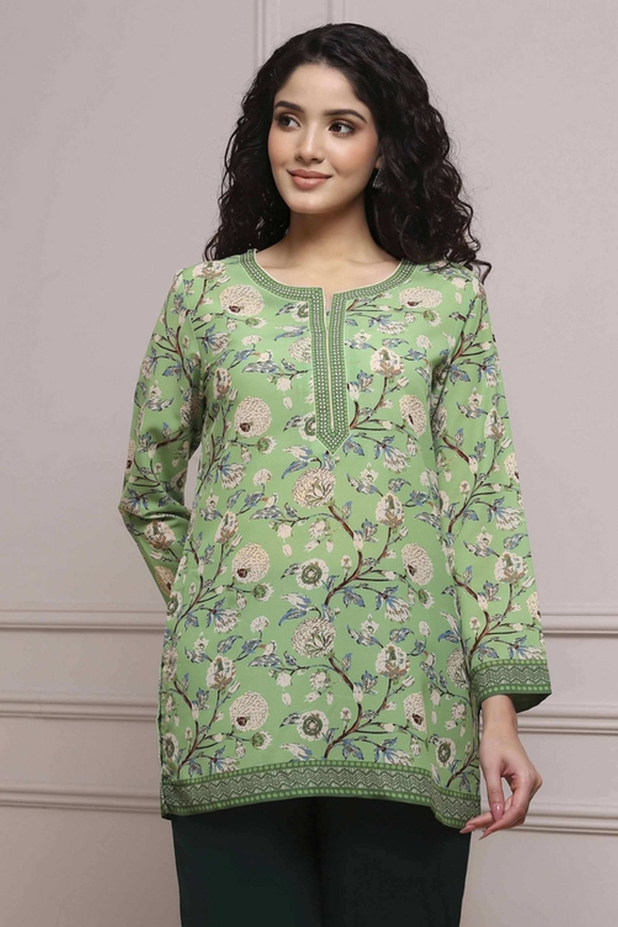Textured-Polyester-Women-Festive-Wear-Kurti