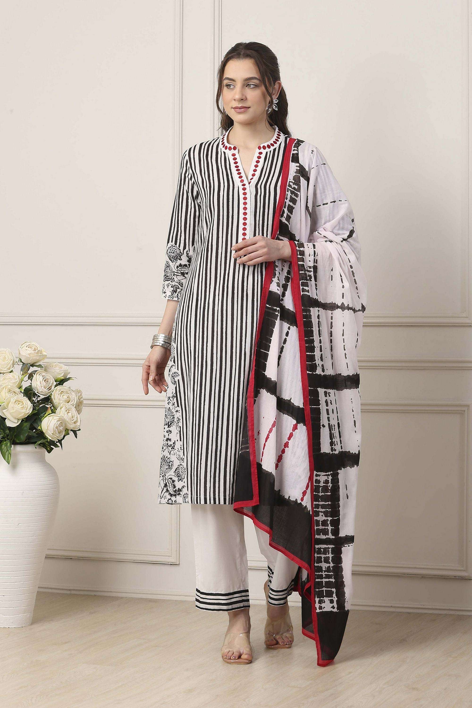 Printed-Cotton-Round-Neck-Women-Kurta-with-Pant-and-Dupatta