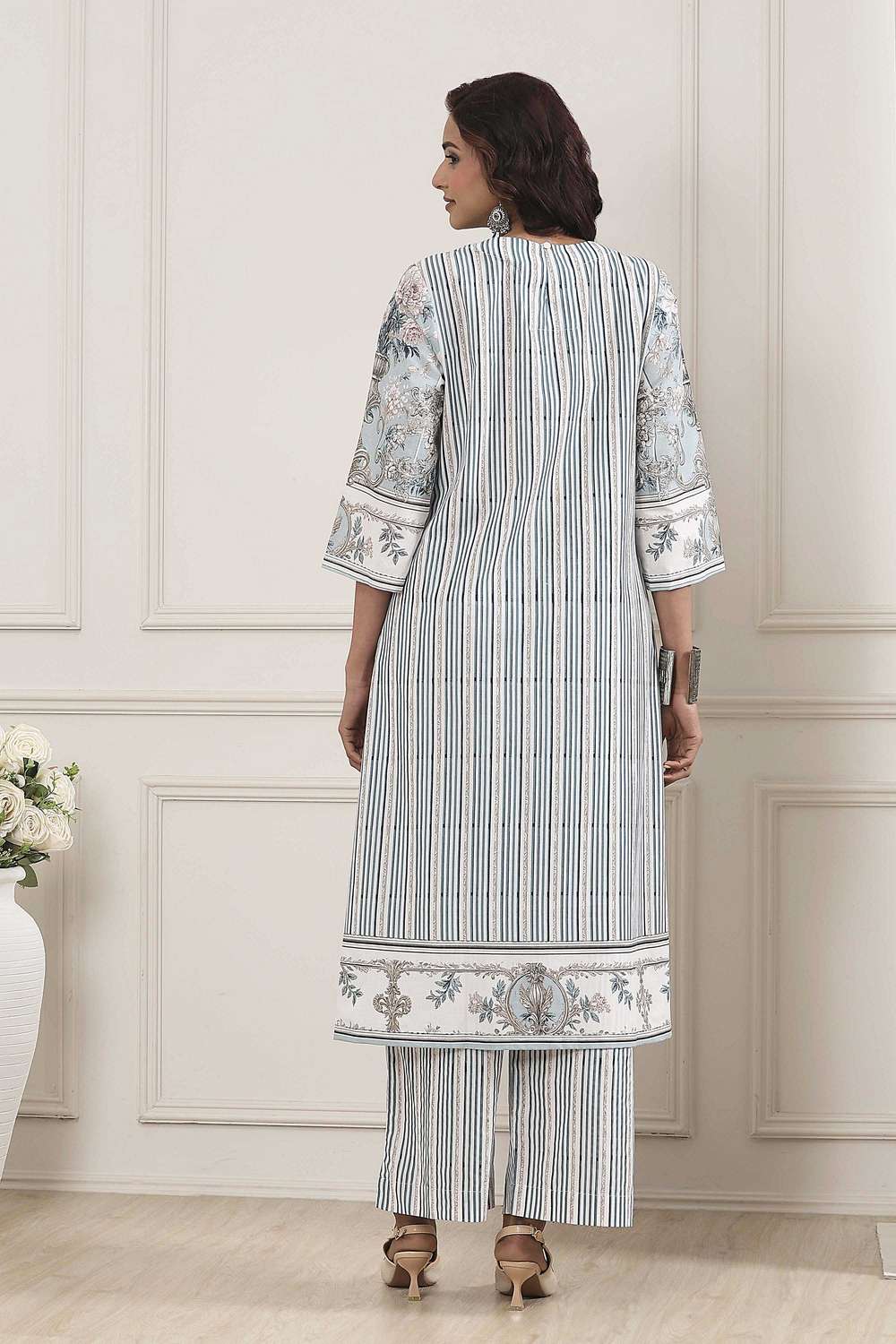 Floral-Cotton-Round-Neck-Women-Kurta-with-Pant-and-Dupatta