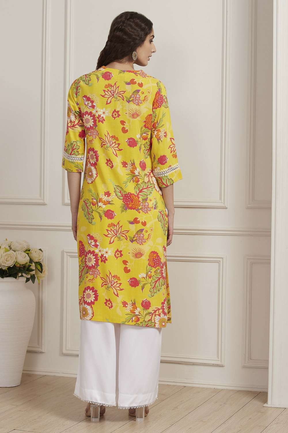 Floral-Viscose-V-Neck-Women-Kurta