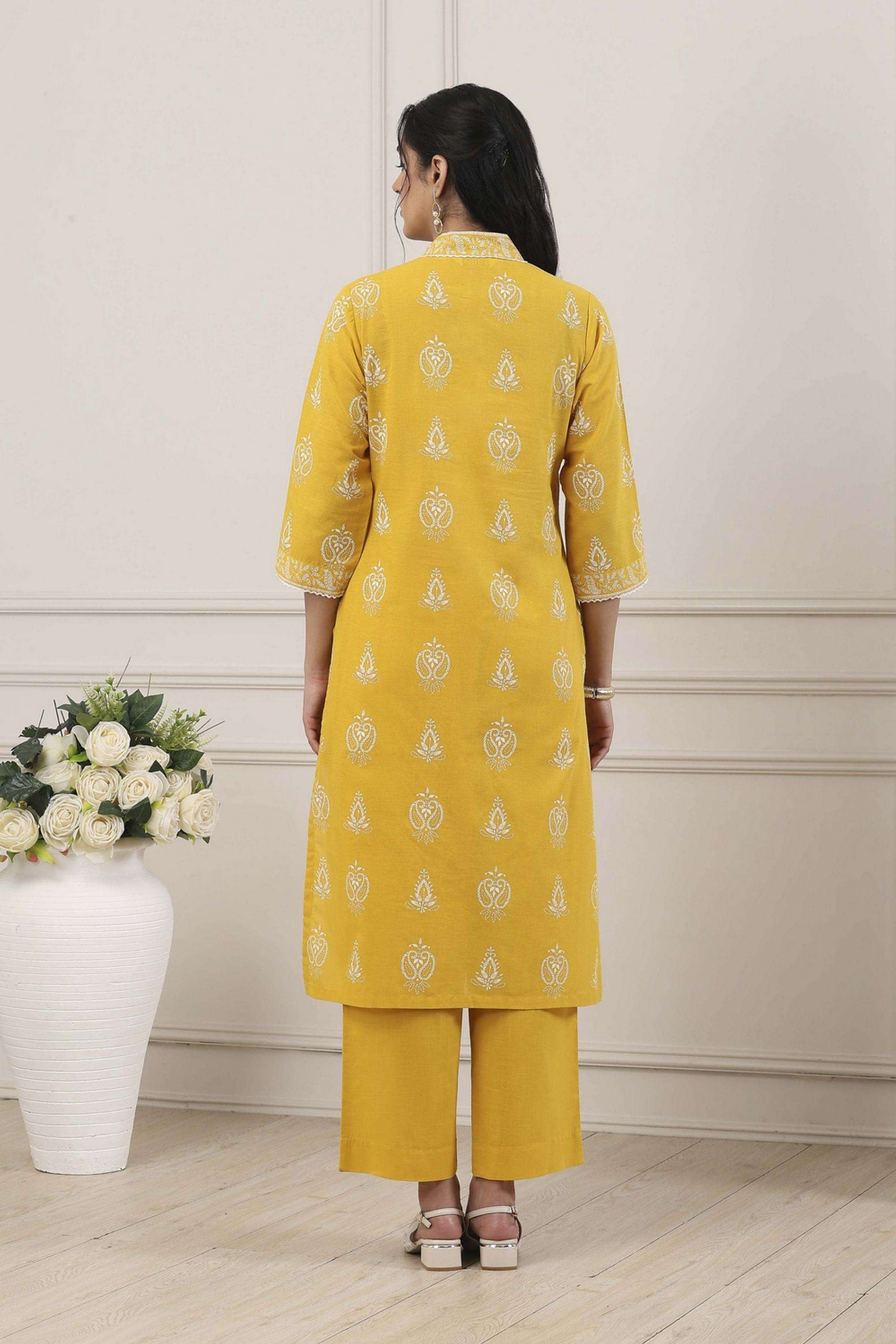 Embroidered-Cotton-V-Neck-Women-Kurta-with-Pant-and-Dupatta