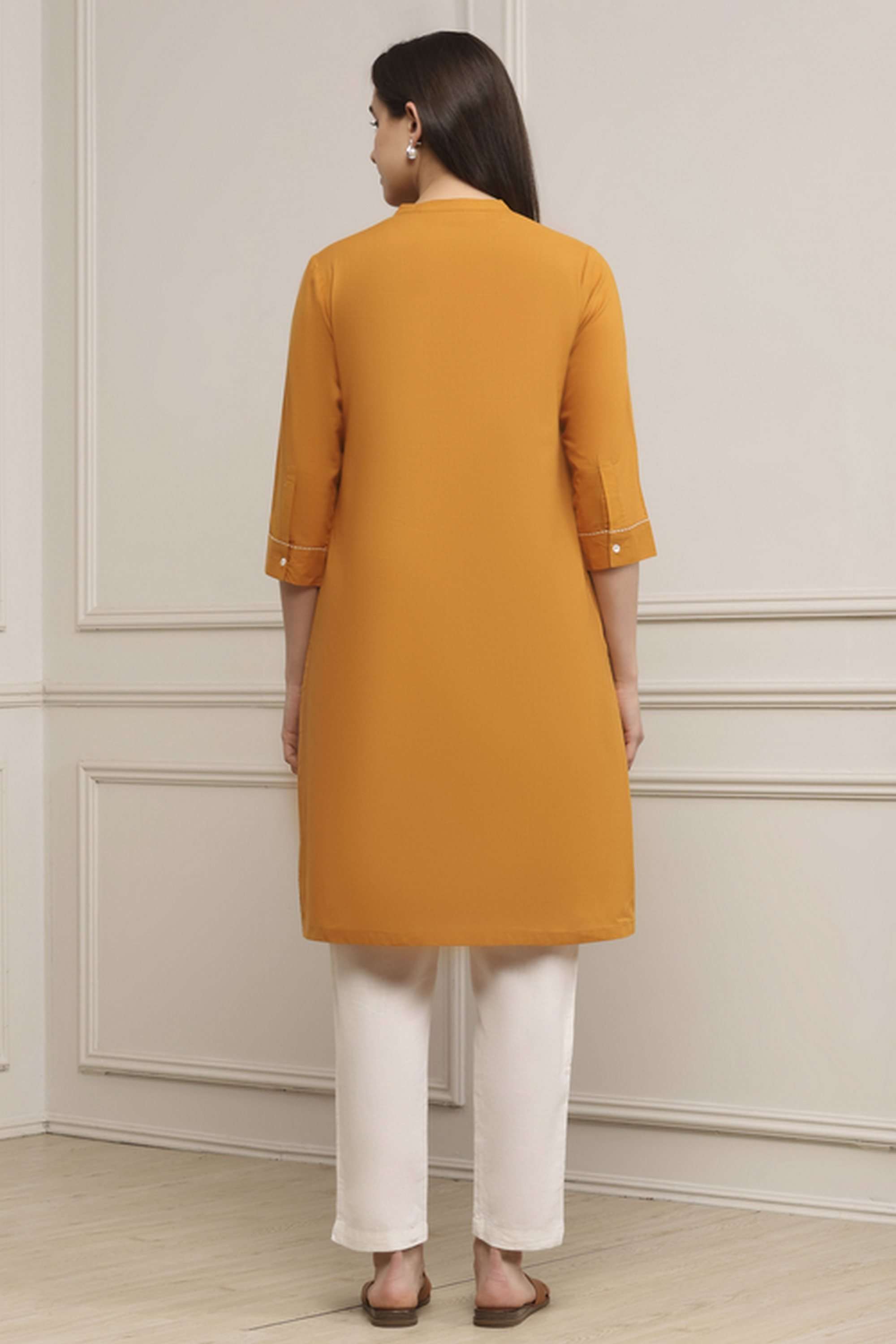 Textured-Cotton-Women-Festive-Wear-Kurta