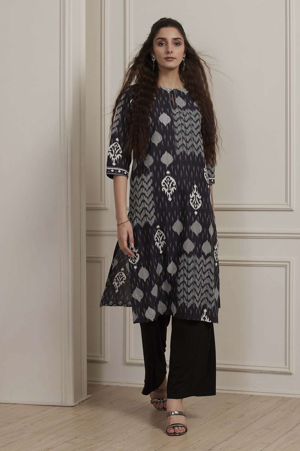 Textured-Cotton-Women-s-Festive-Wear-Kurta