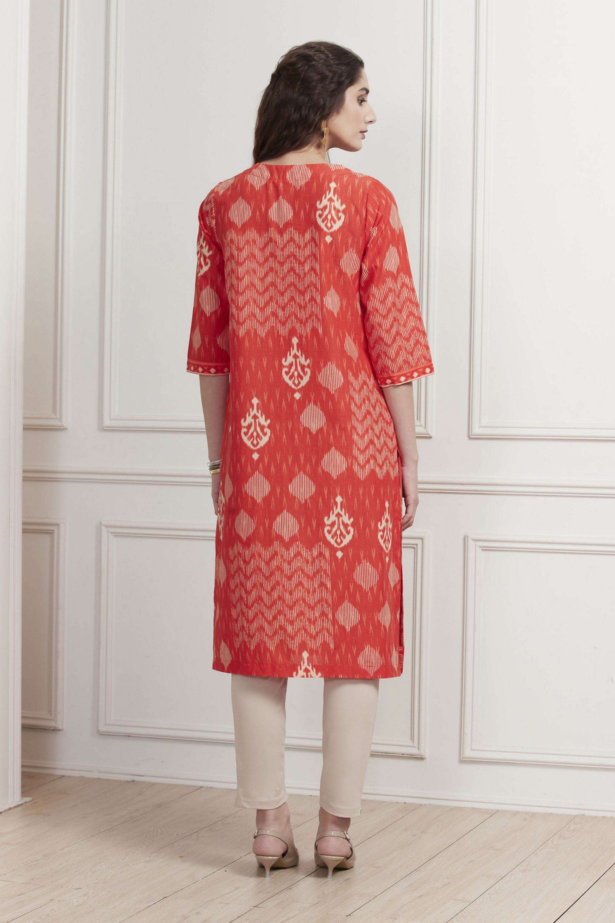 Printed-Cotton-Round-Neck-Women-Kurta