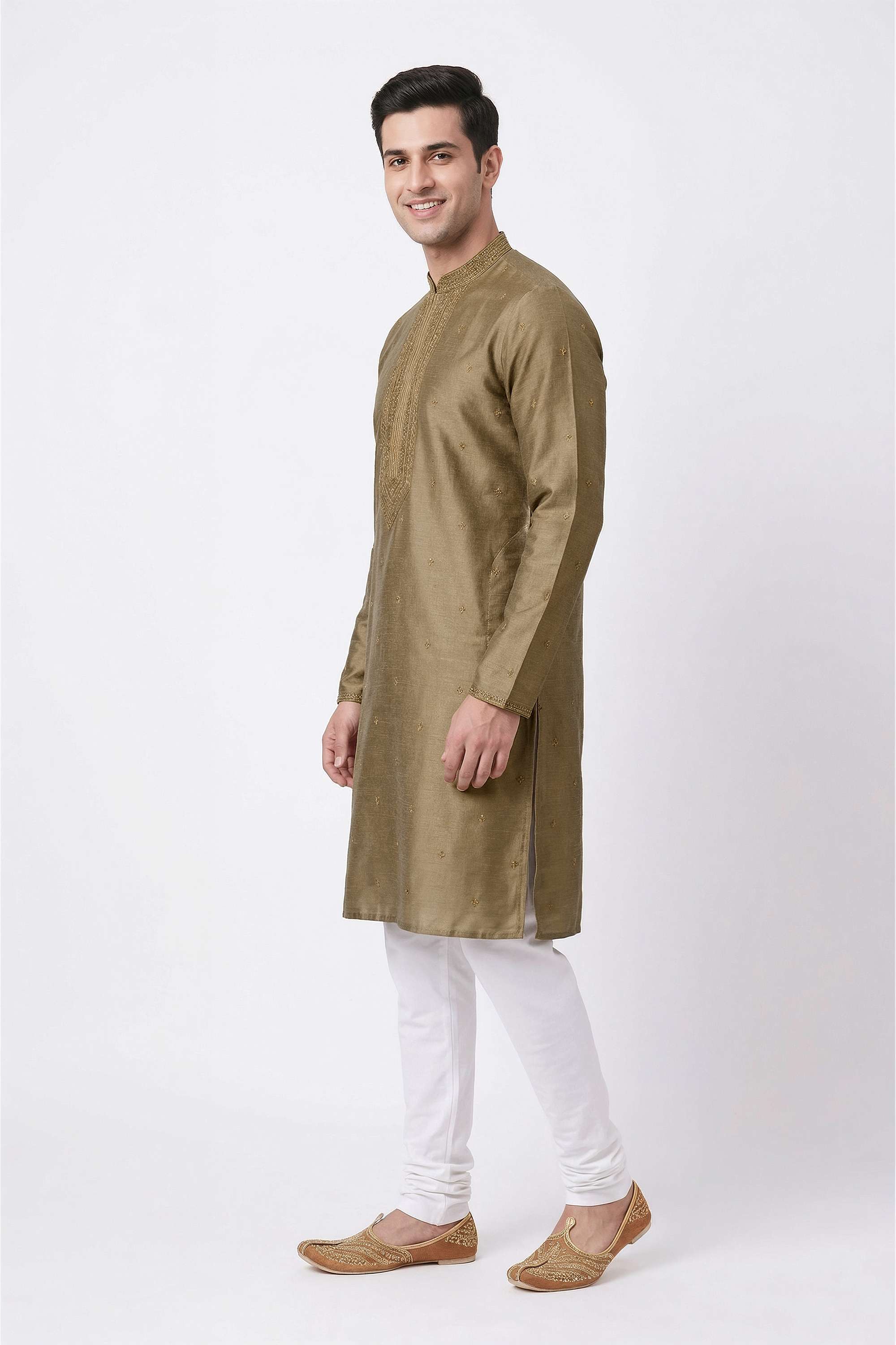 Embroidered-Viscose-Regular-Fit-Men-s-Festive-Wear-Kurta