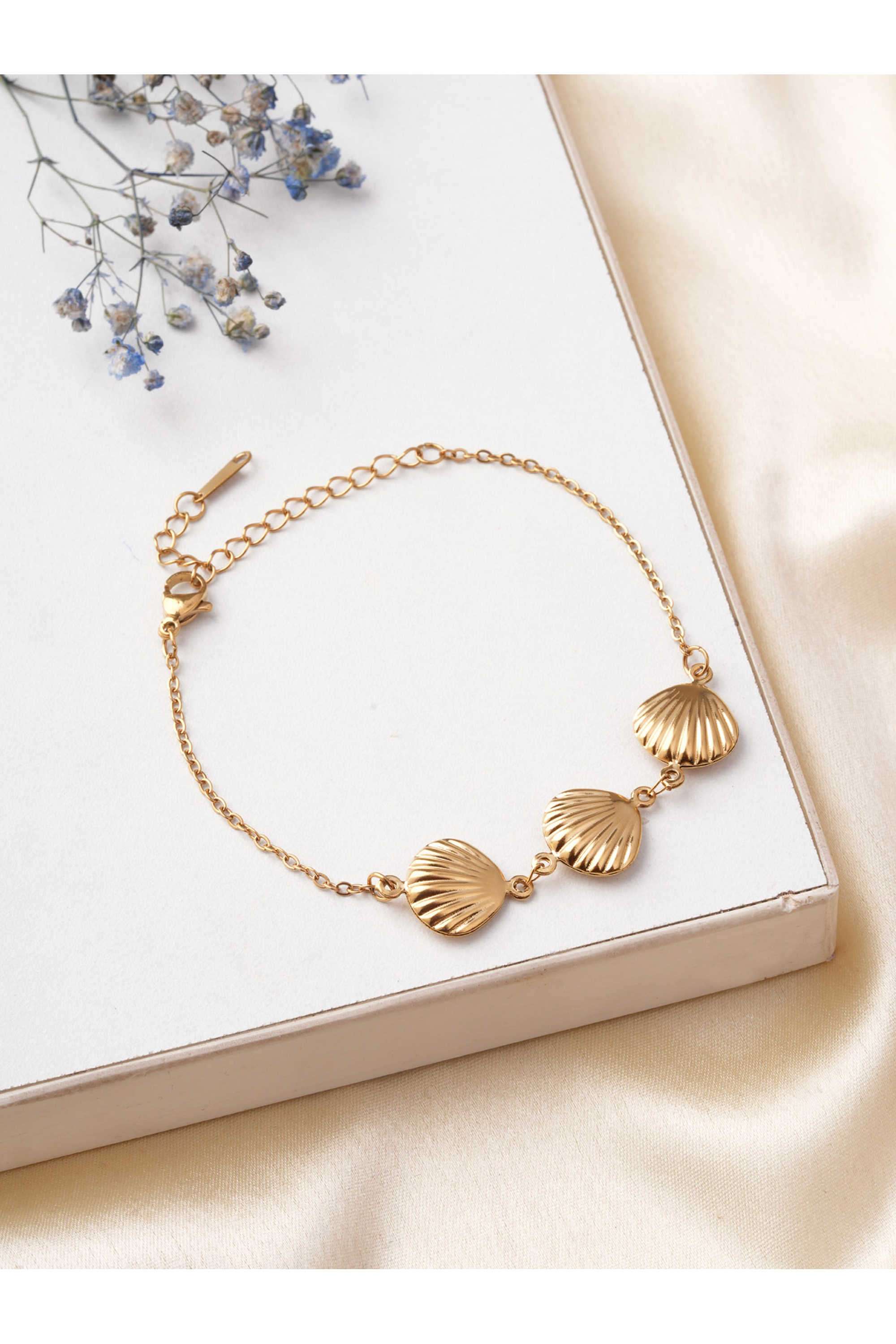 Coastal-Oyster-Bracelet-for-Women---Waterproof-&-Anti-Tarnish