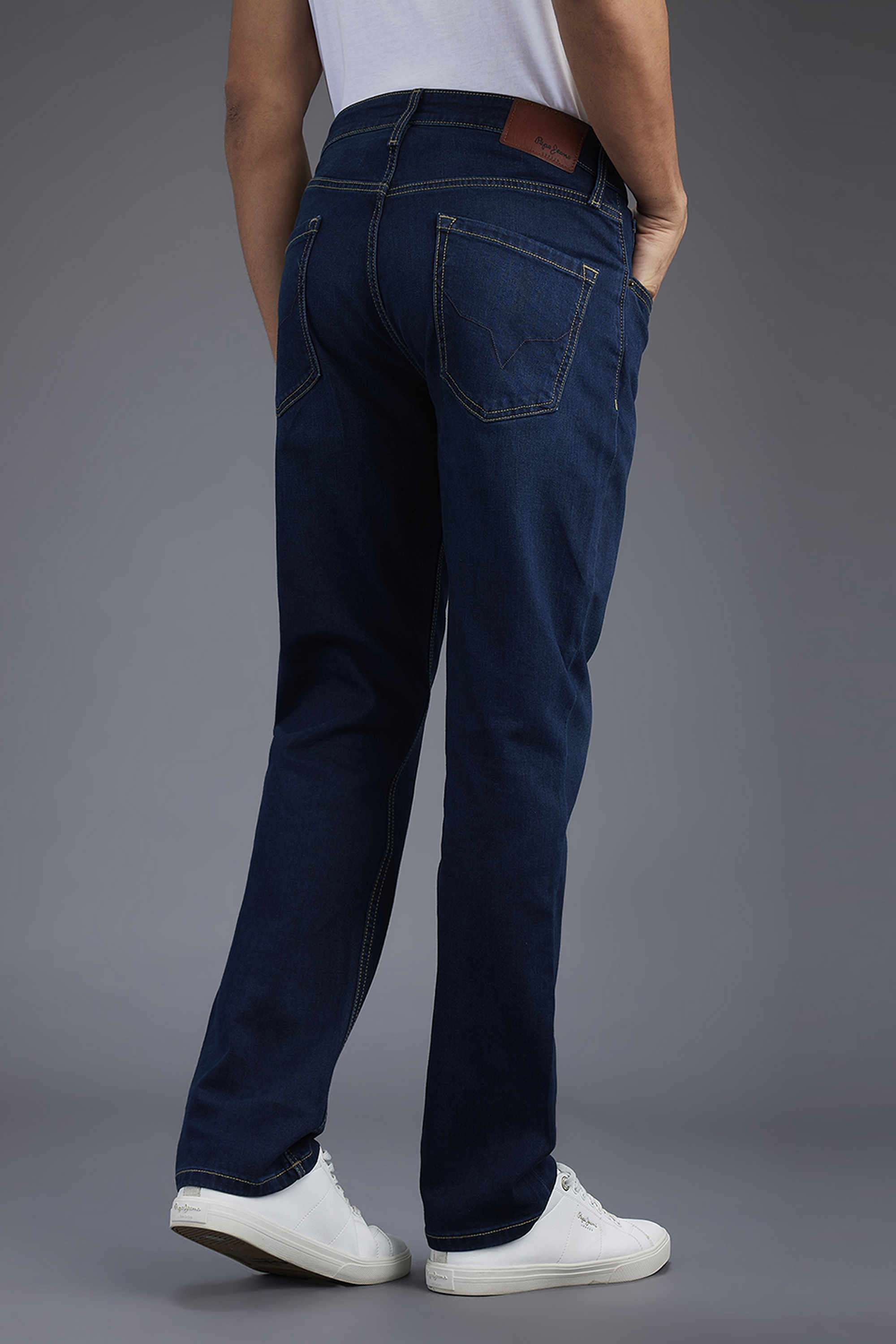 Solid-Blended-Fabric-Straight-Fit-Men-S-Jeans