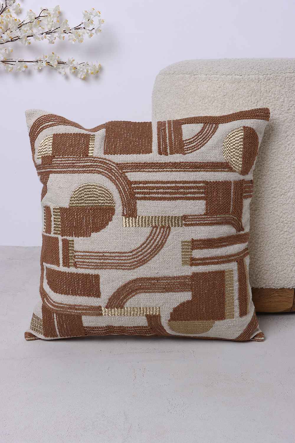 Modern-Luxe-Cavalry-Geolet-Brown-Cushion-Cover-40x40-cm