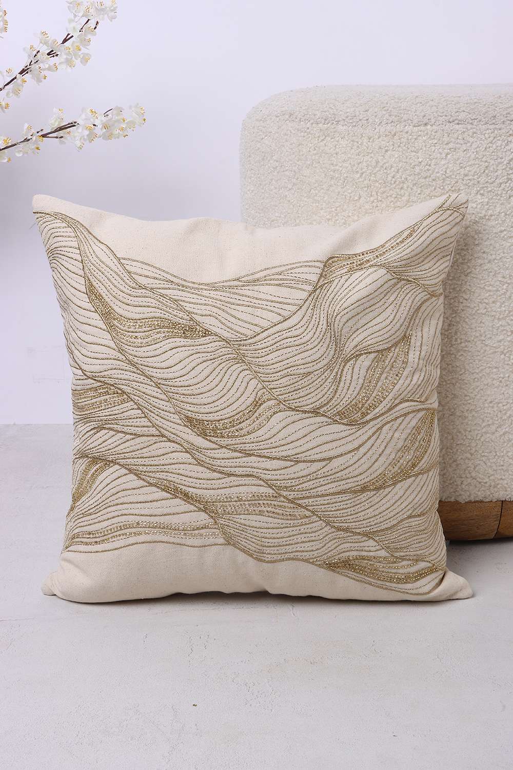 Modern-Luxe-Celestial-Halo-Gold-Cushion-Cover-40x40-cm