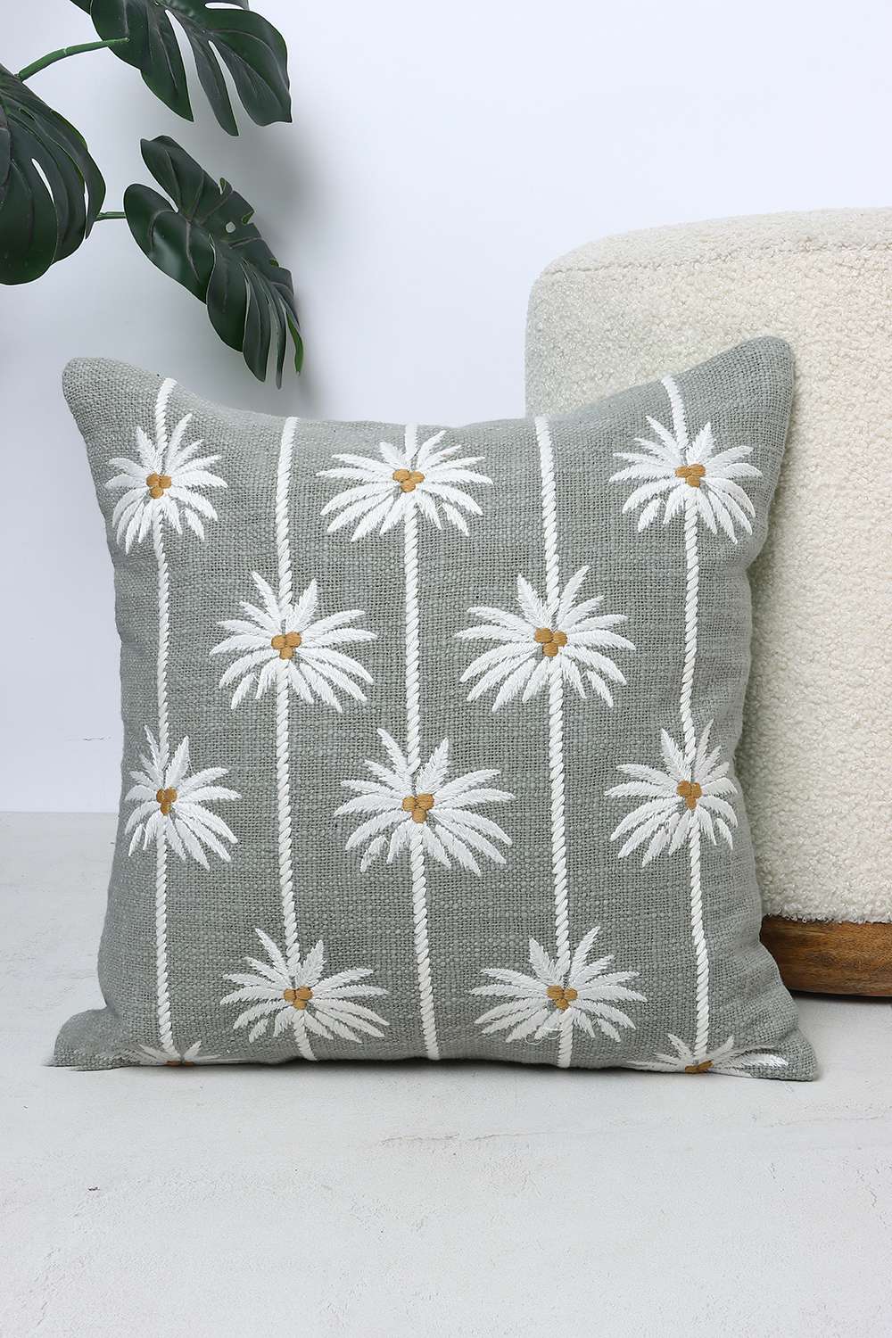 Urban-Oasis-Palm-Cove-Breeze-Green-Cushion-Cover-40x40-cm