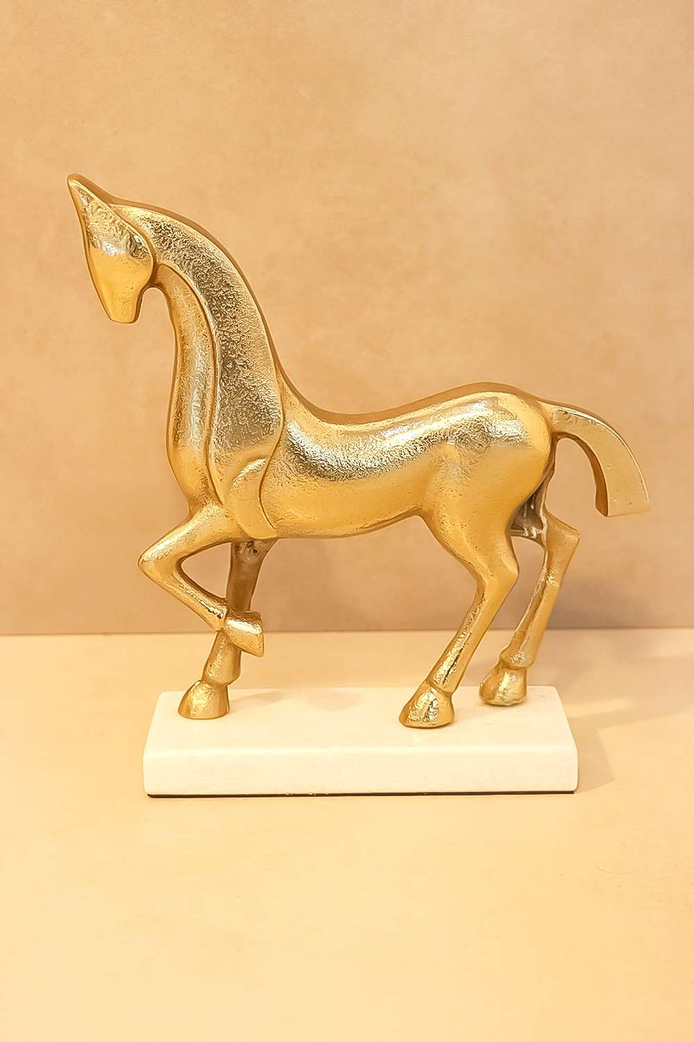 Modern-Luxe-Safari-Horse-With-Marbel-Bs-30Cm