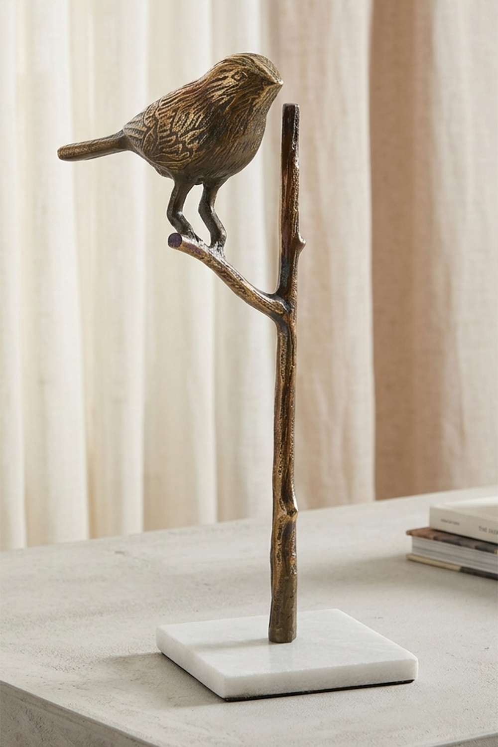 Po-Safari-Sparrow-With-Marbel-Medium-33Cm
