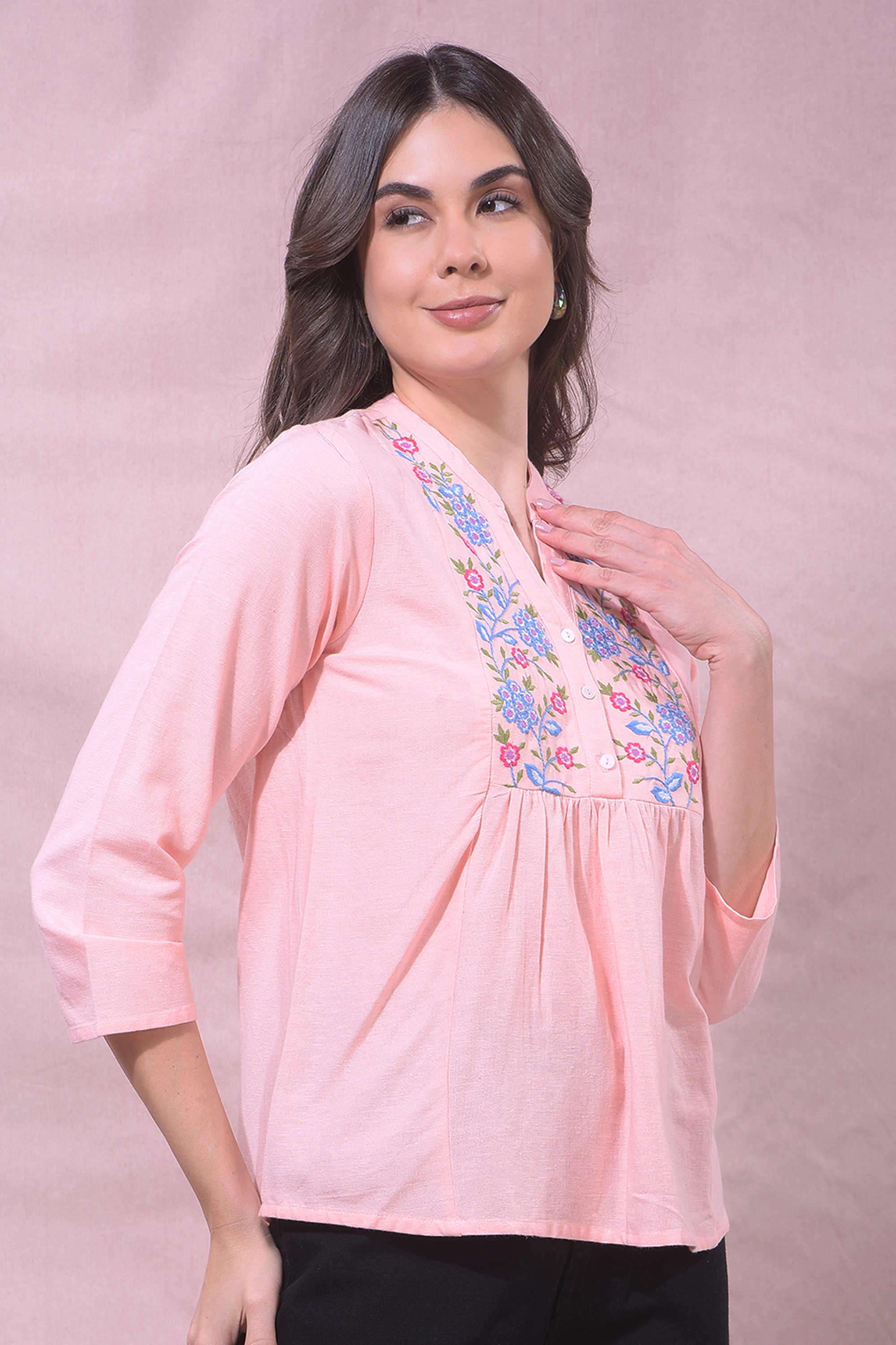 crimsoune club Embroidered Cotton Blend V-Neck Women's Top-picture-26