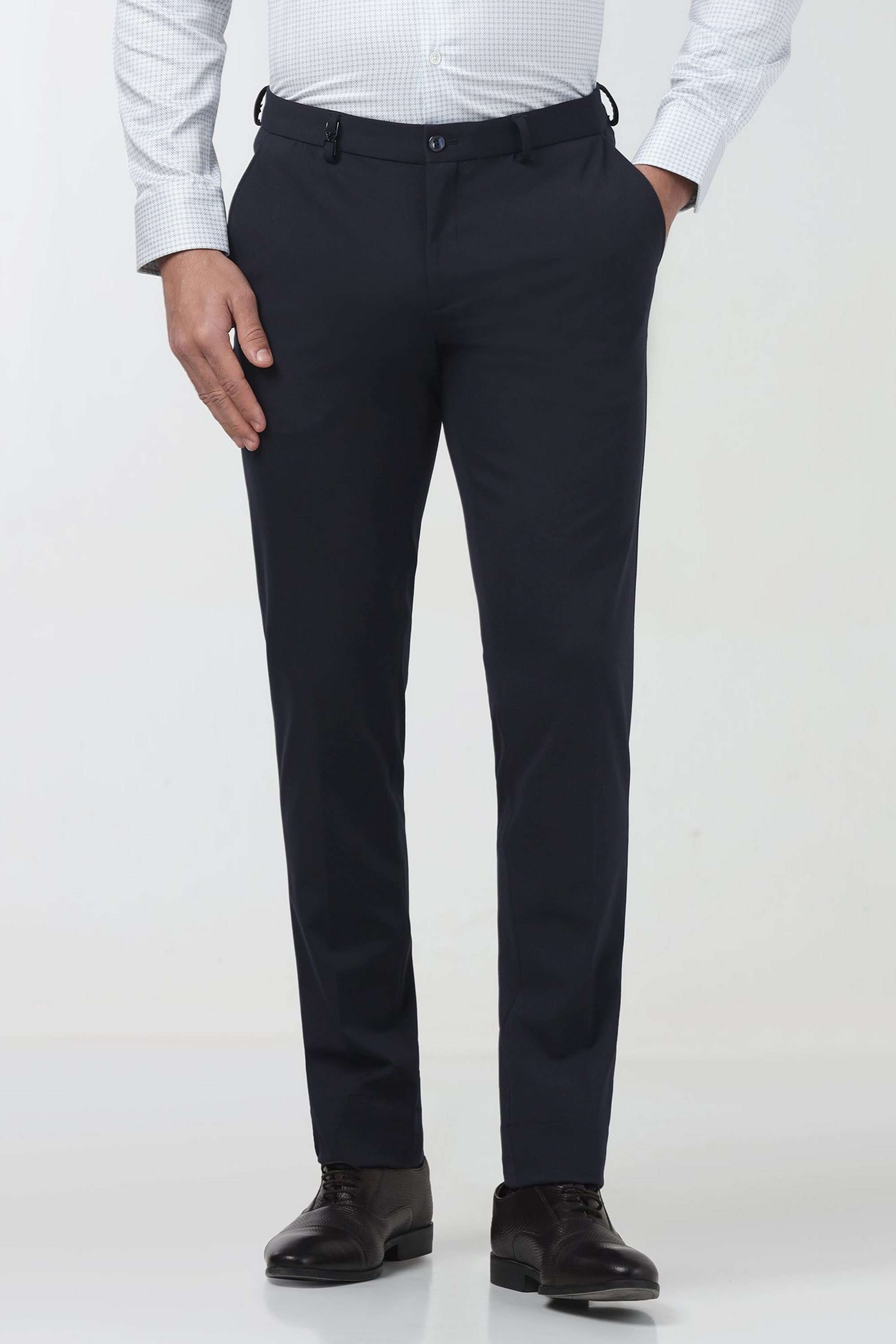 Solid-Blended-Fabric-Slim-Fit-Men-s-Trousers