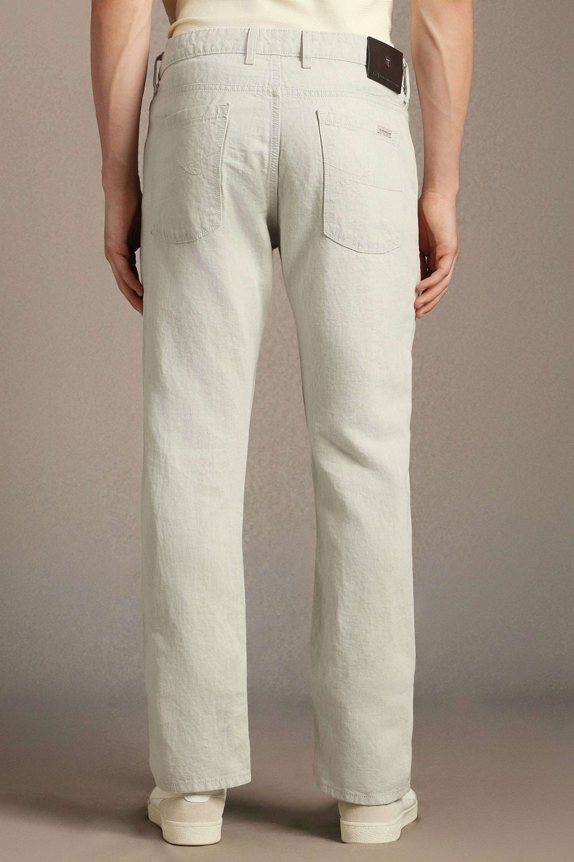 Solid-Blended-Fabric-Regular-Fit-Men-s-Jeans