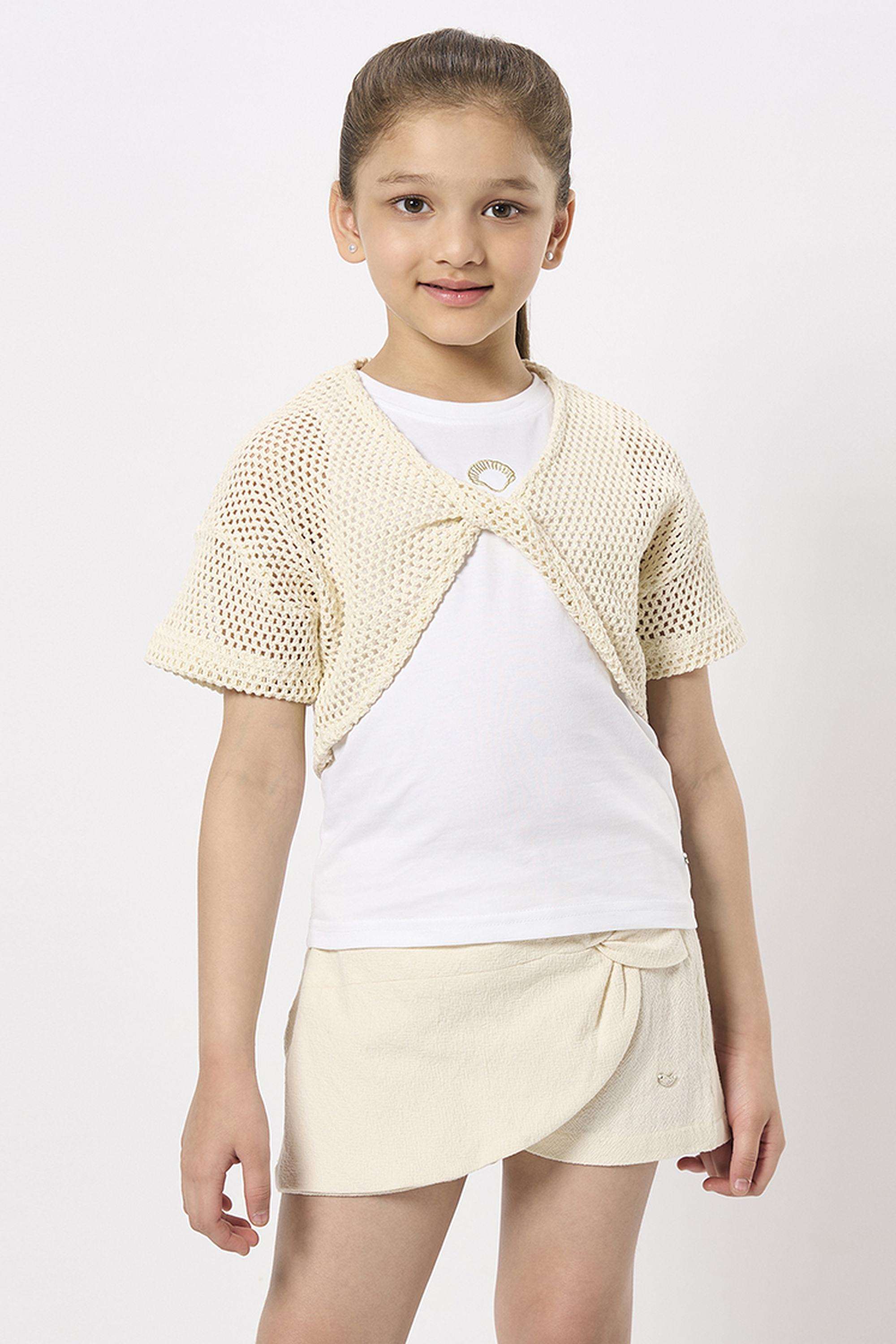 Solid-Cotton-V-Neck-Girls-T-Shirt