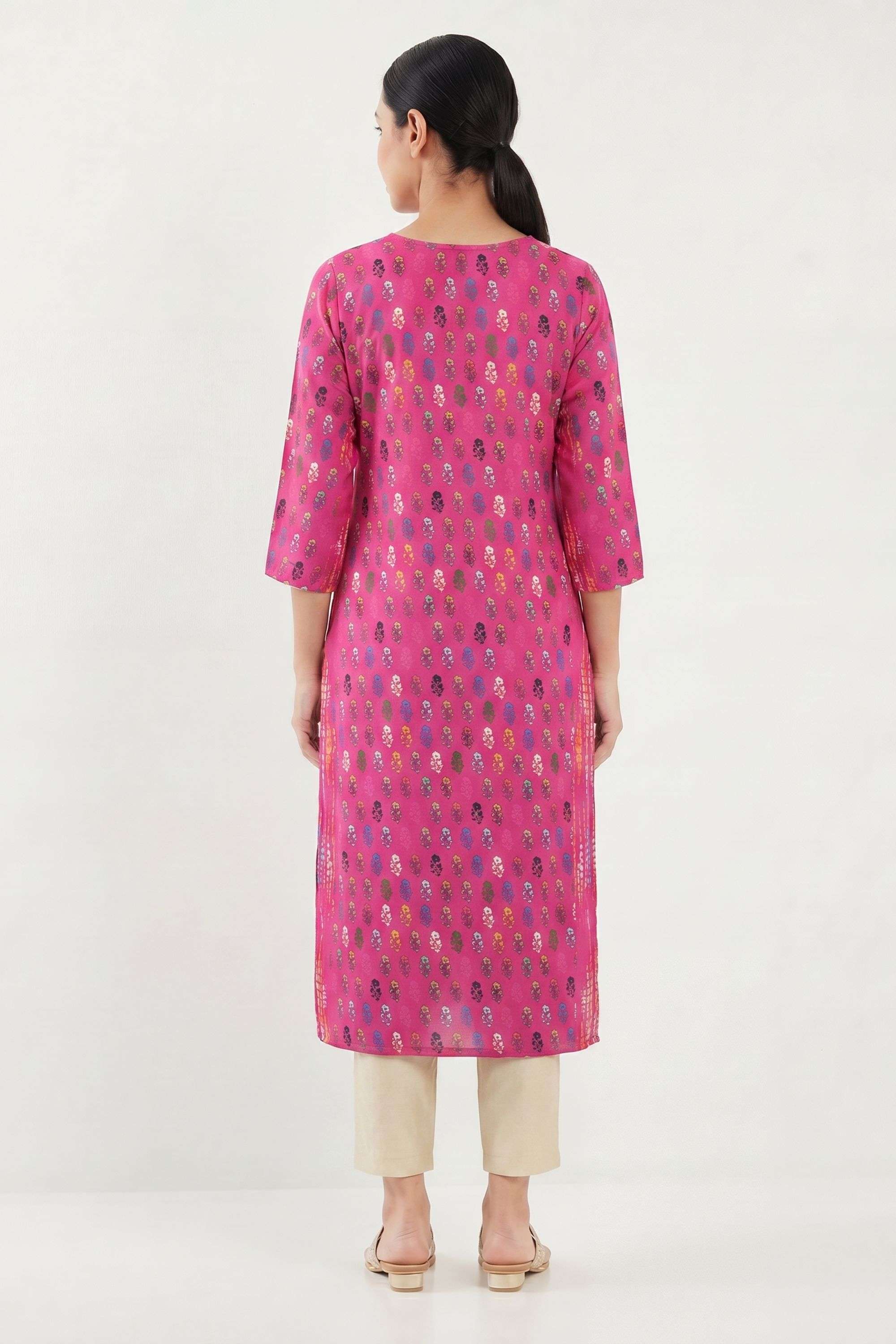 Printed-Cotton-Round-Neck-Women-Kurta