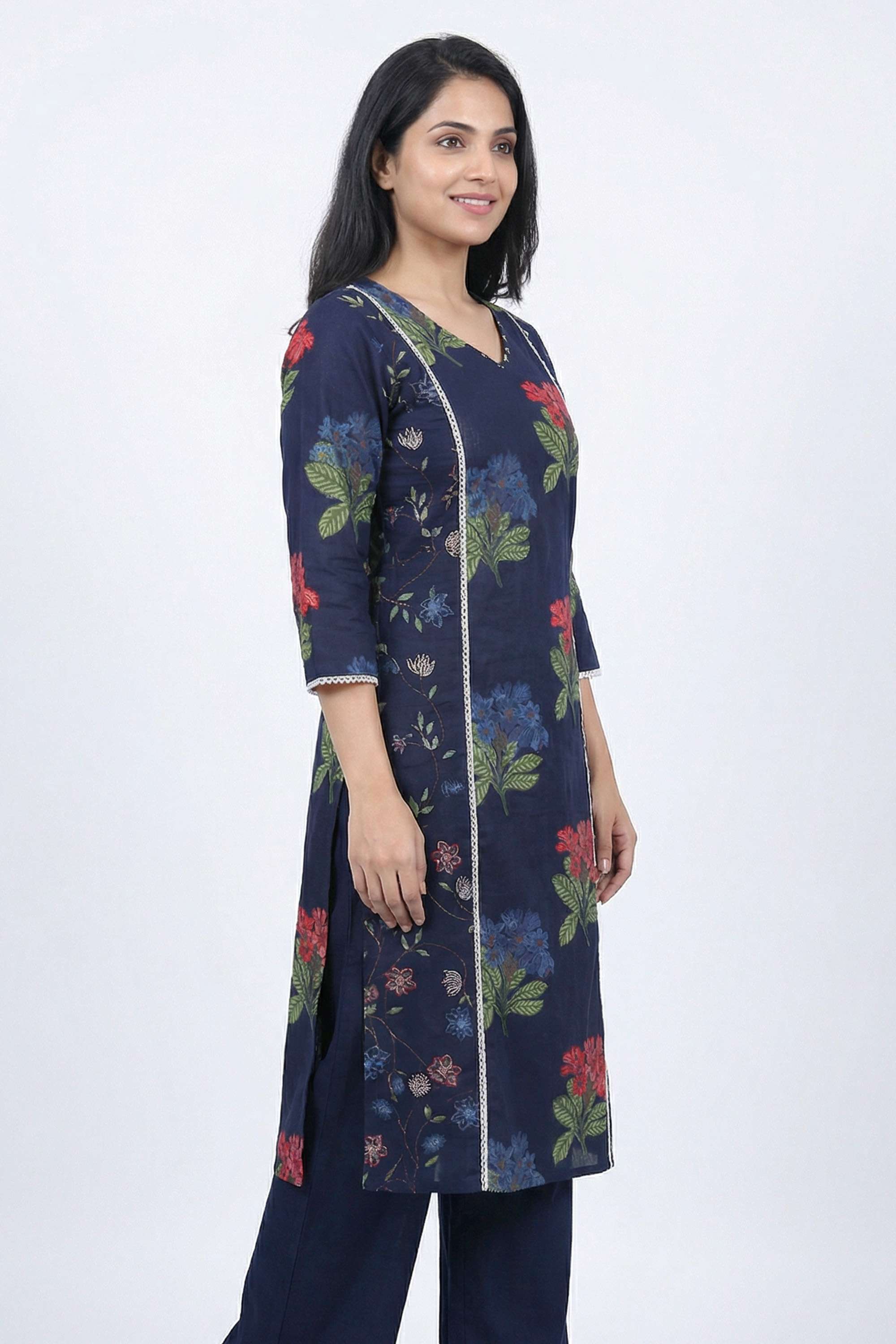 Floral-Cotton-Blend-V-Neck-Women-Kurta