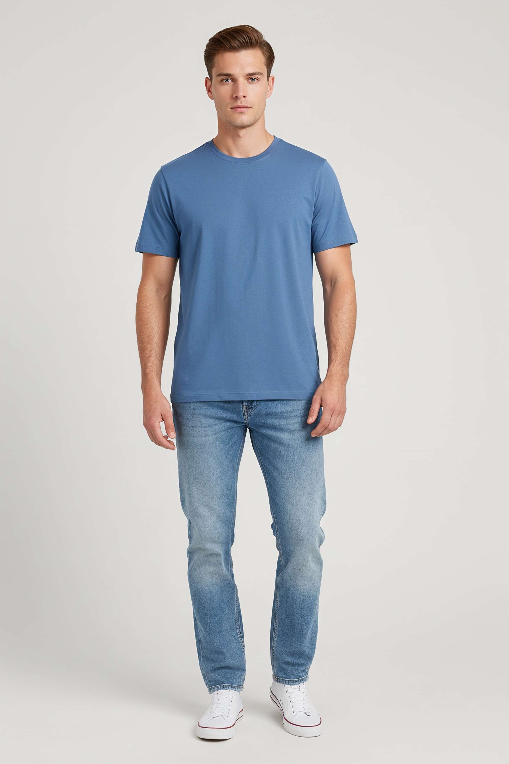 Solid-Blended-Fabric-Regular-Fit-Men-s-T-Shirt