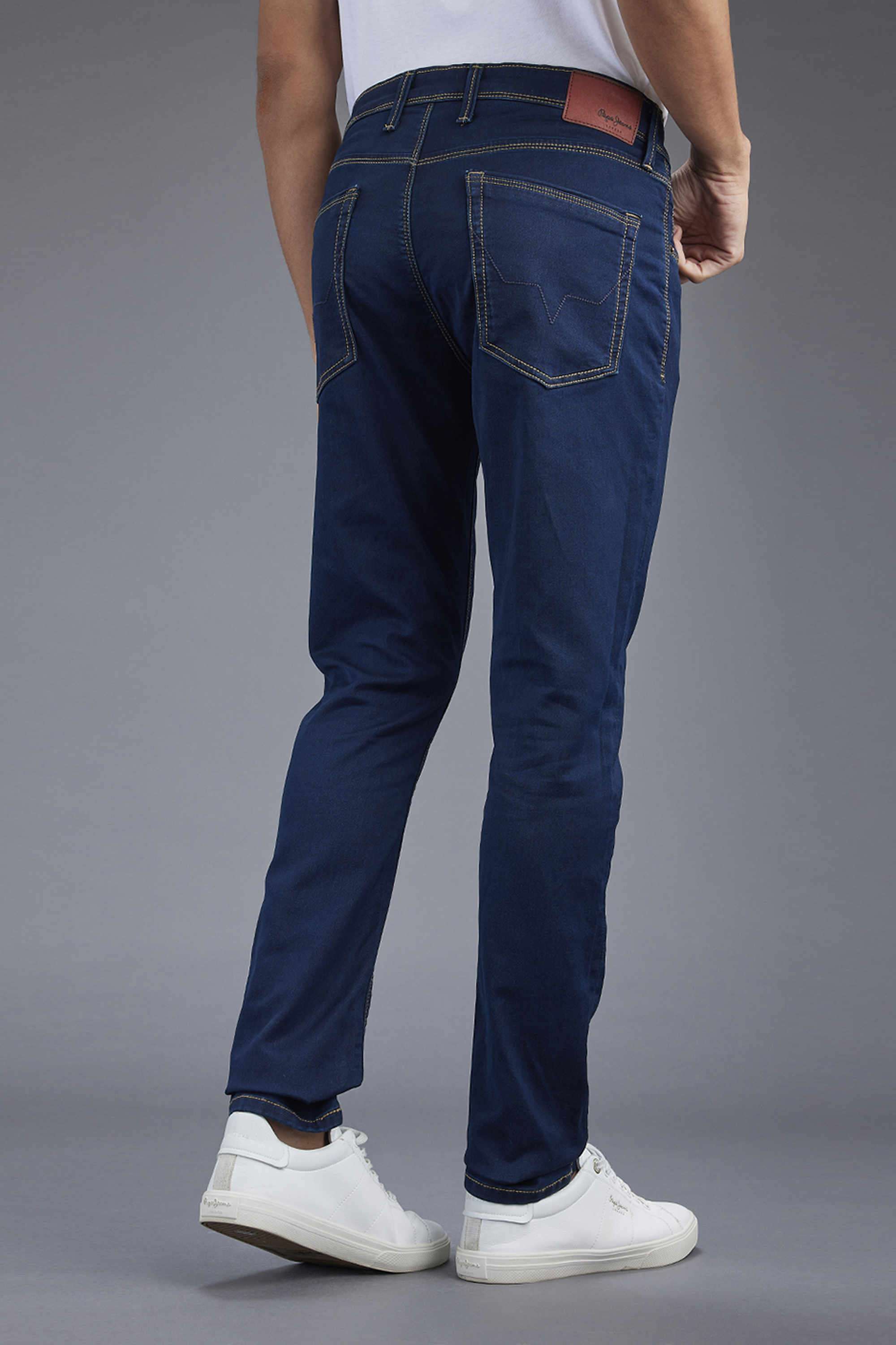 Solid-Blended-Fabric-Slim-Fit-Men-S-Jeans