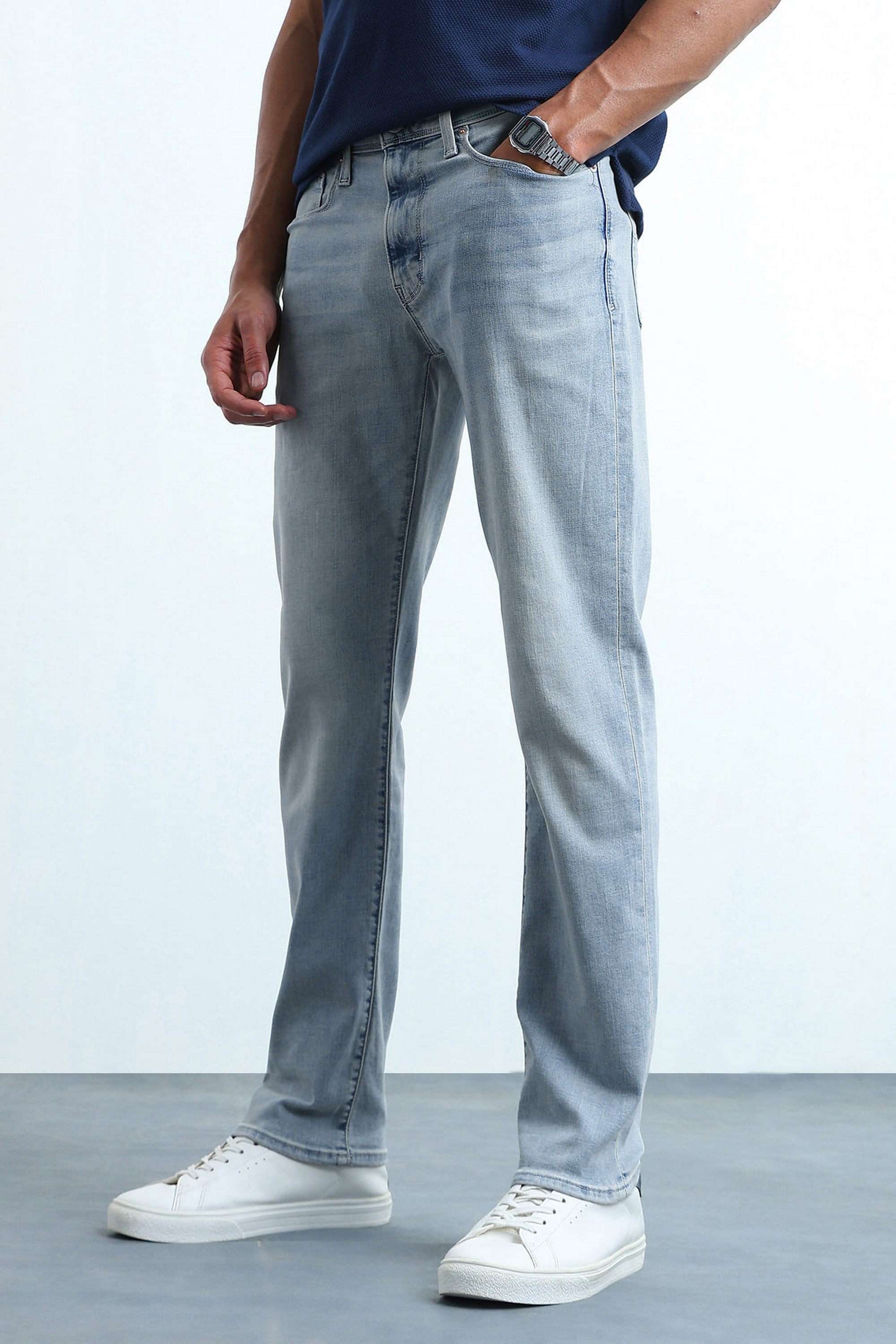 Solid-Cotton-Straight-Fit-Men-s-Jeans