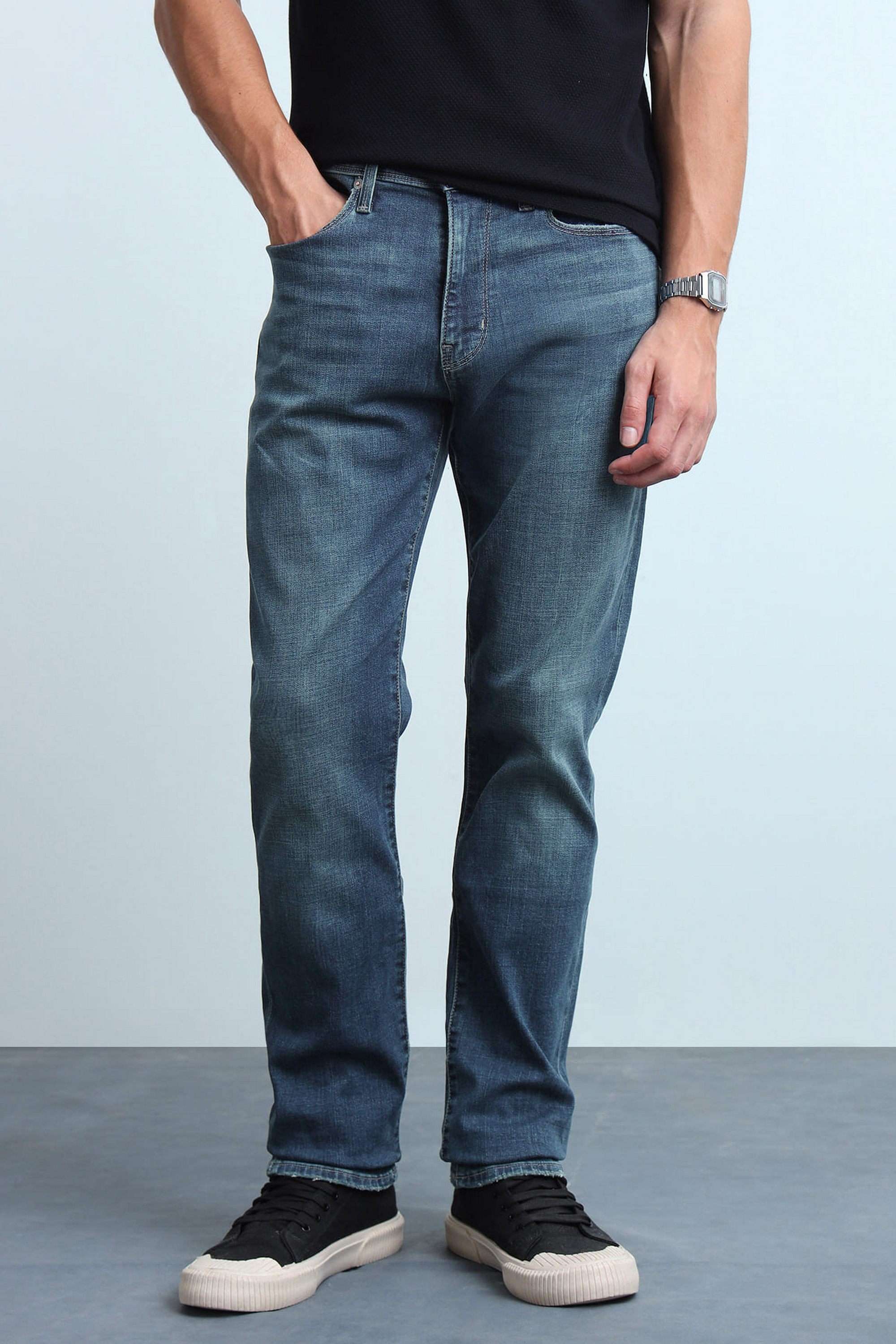 Solid-Cotton-Straight-Fit-Men-s-Jeans