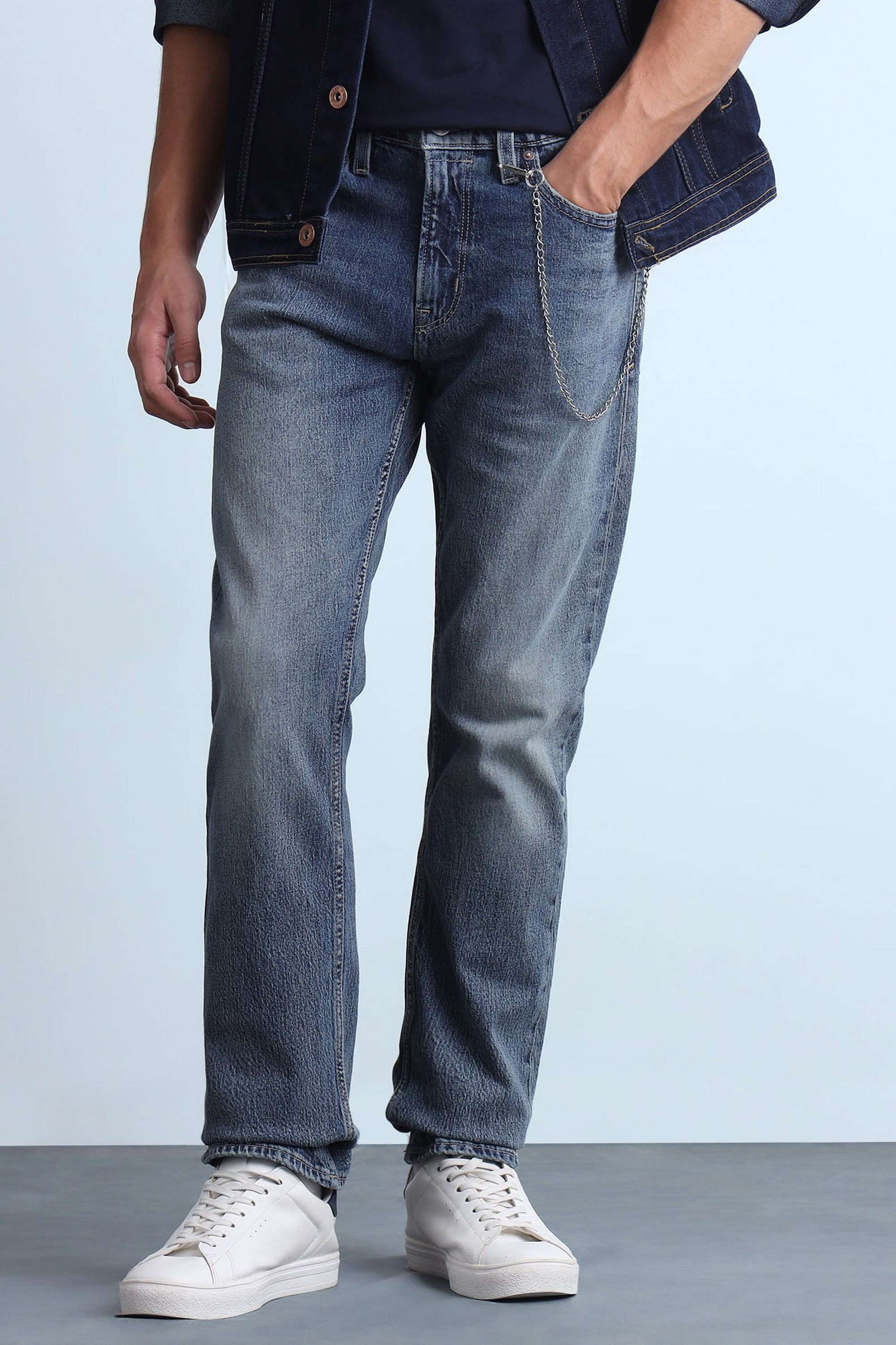 Solid-Cotton-Straight-Fit-Men-s-Jeans