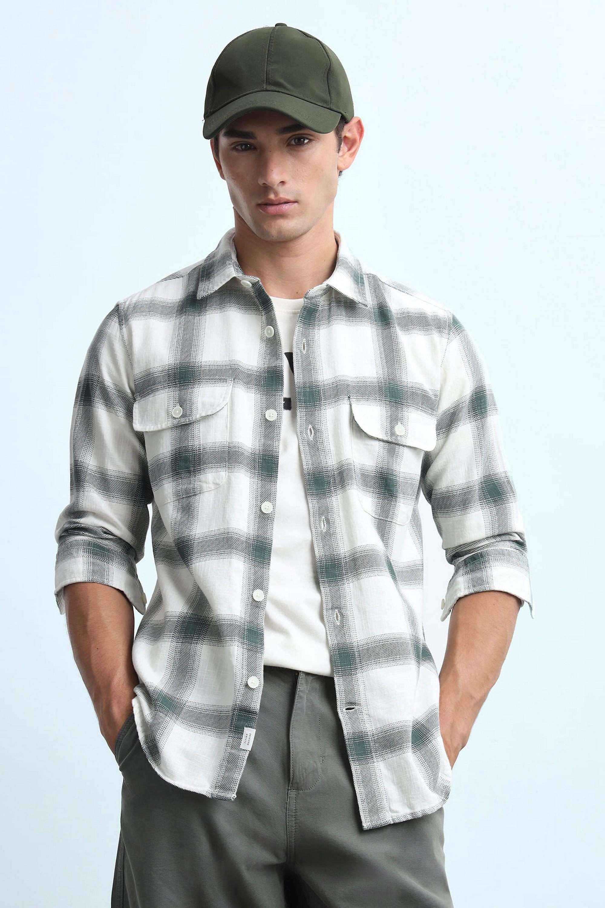 Checks-Cotton-Slim-Fit-Men-s-Casual-Shirt