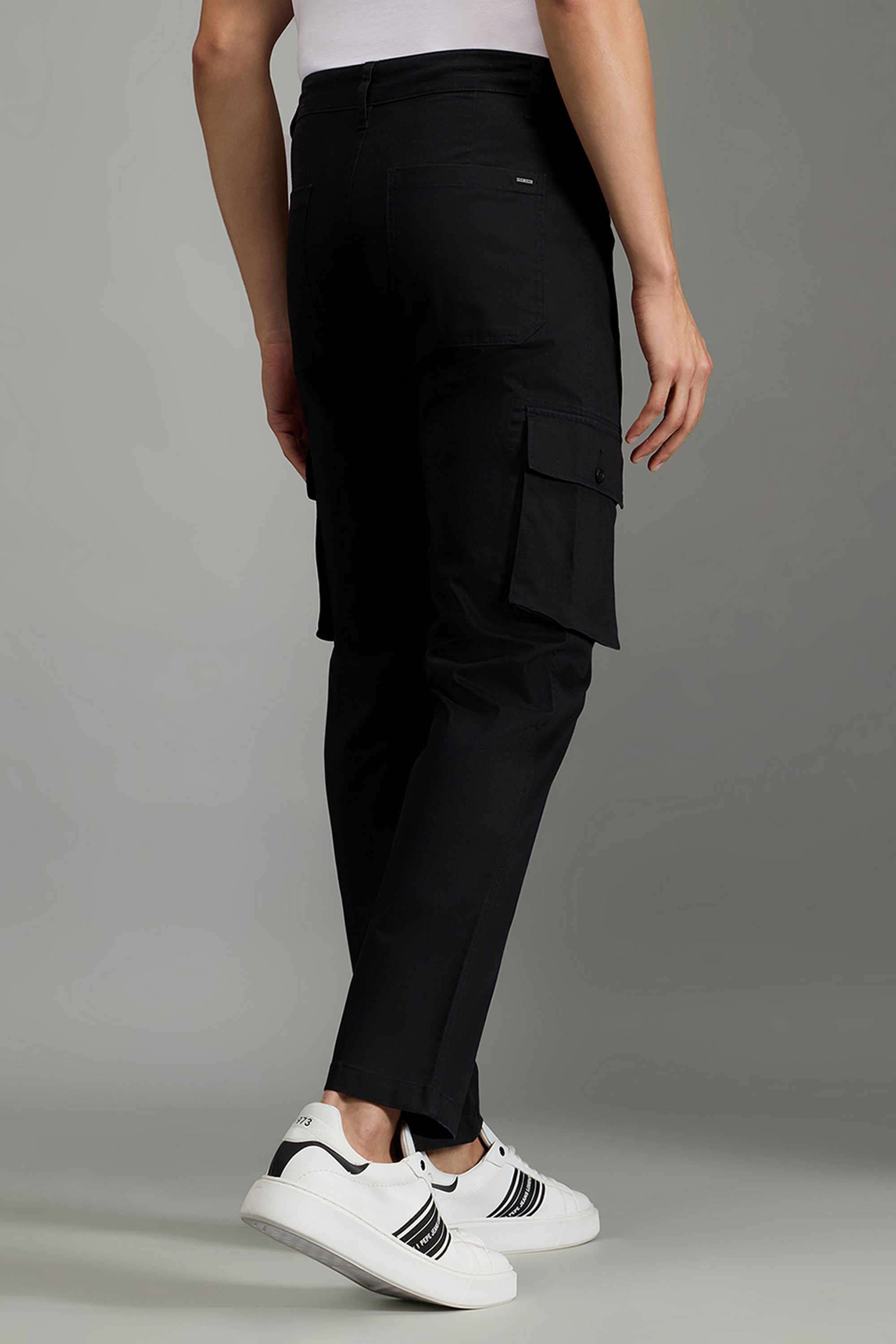 Solid-Cotton-Blend-Regular-Fit-Men-S-Trousers