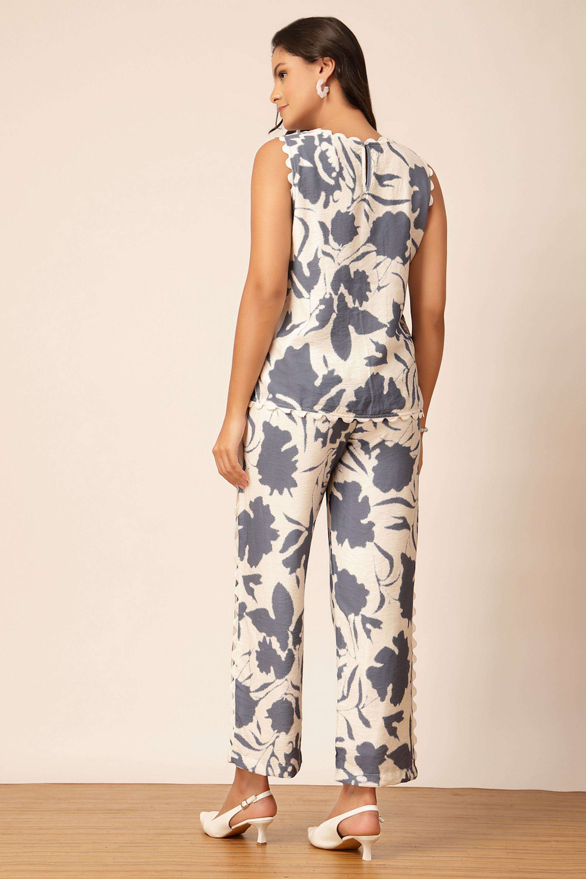 Printed-Round-Neck-Blended-Fabric-Women-s-Co-Ord-Set