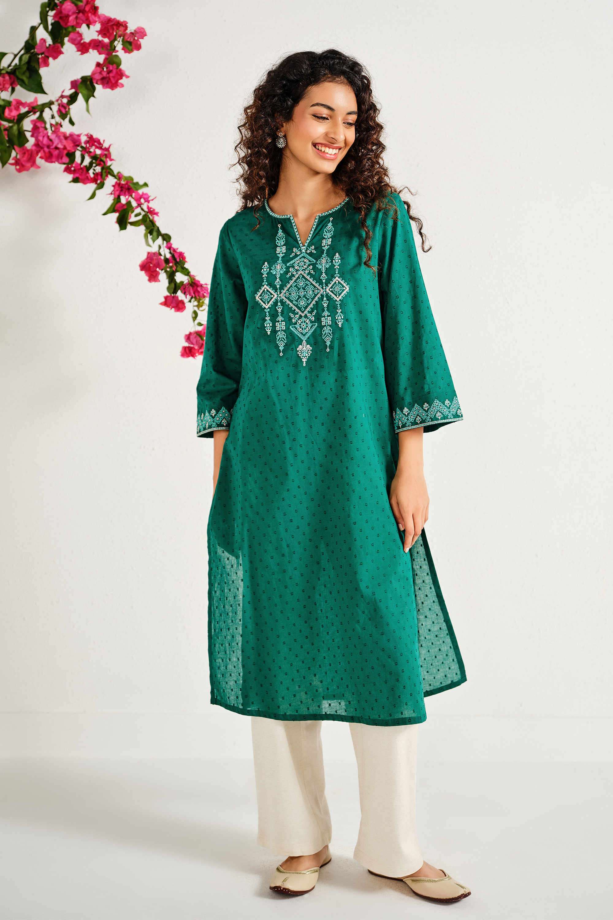 Solid-Cotton-Round-Neck-Women-s-Casual-Wear-Kurta