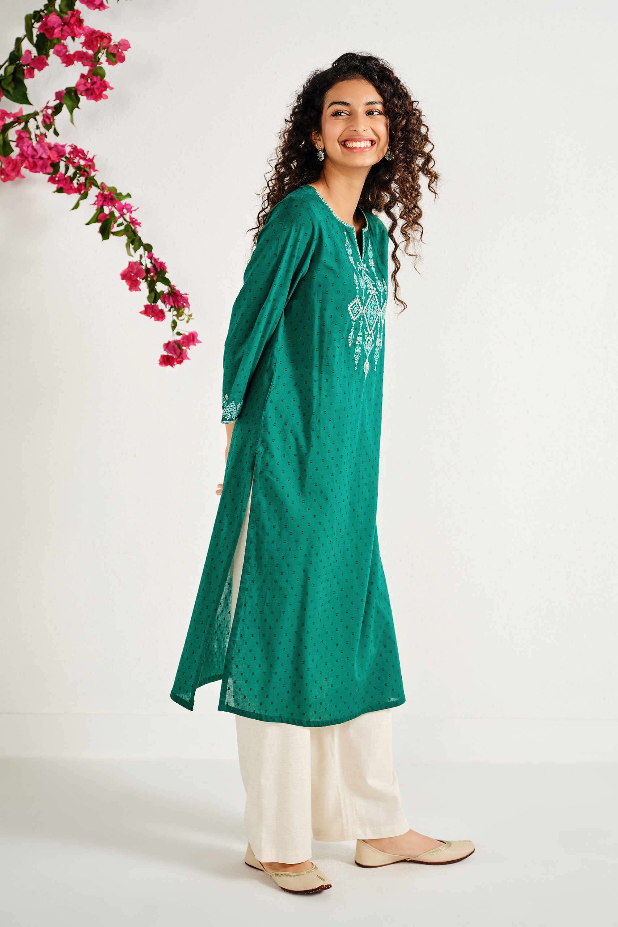 Solid-Cotton-Round-Neck-Women-s-Casual-Wear-Kurta