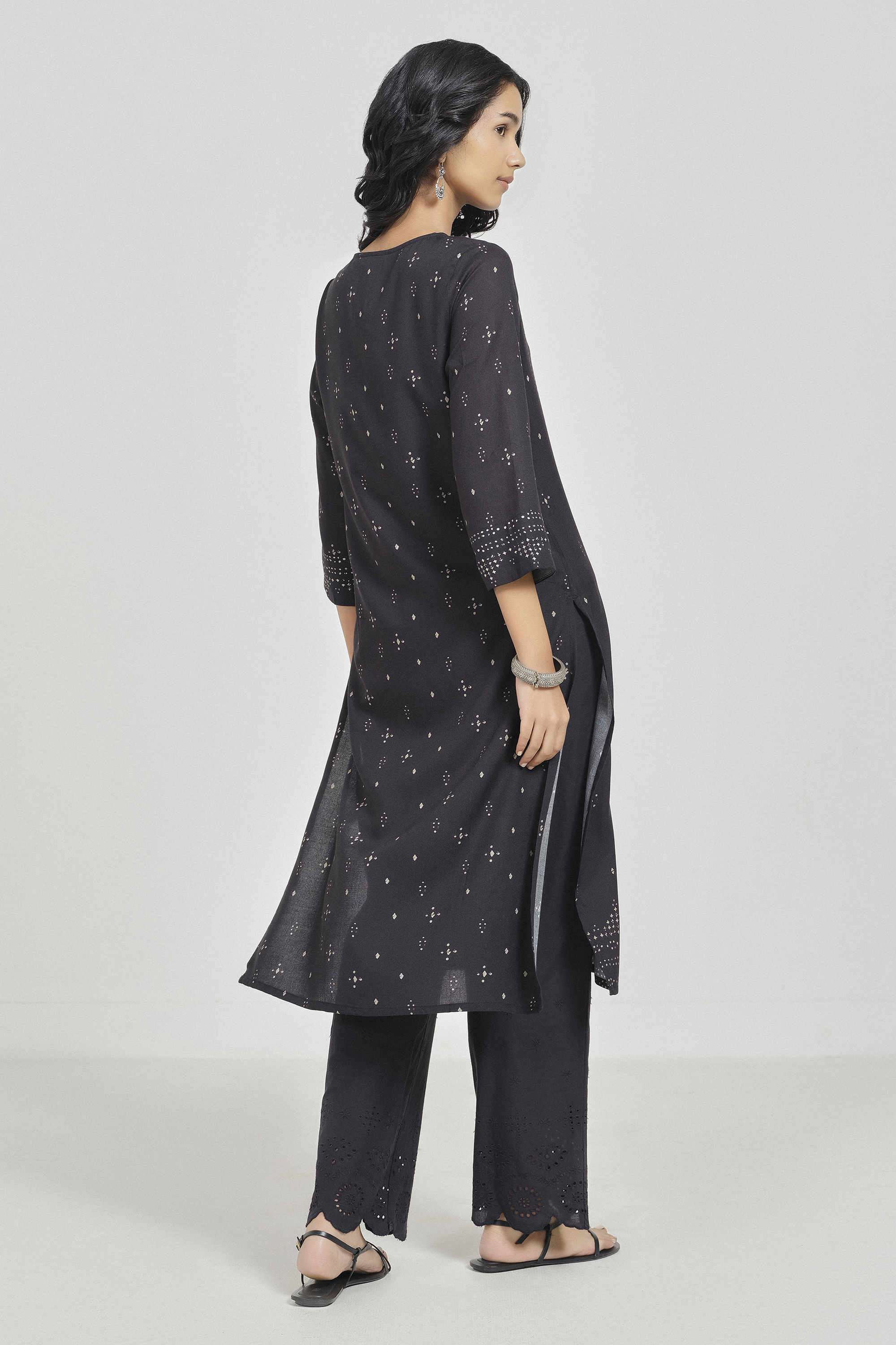 Printed-Rayon-Round-Neck-Women-Kurta