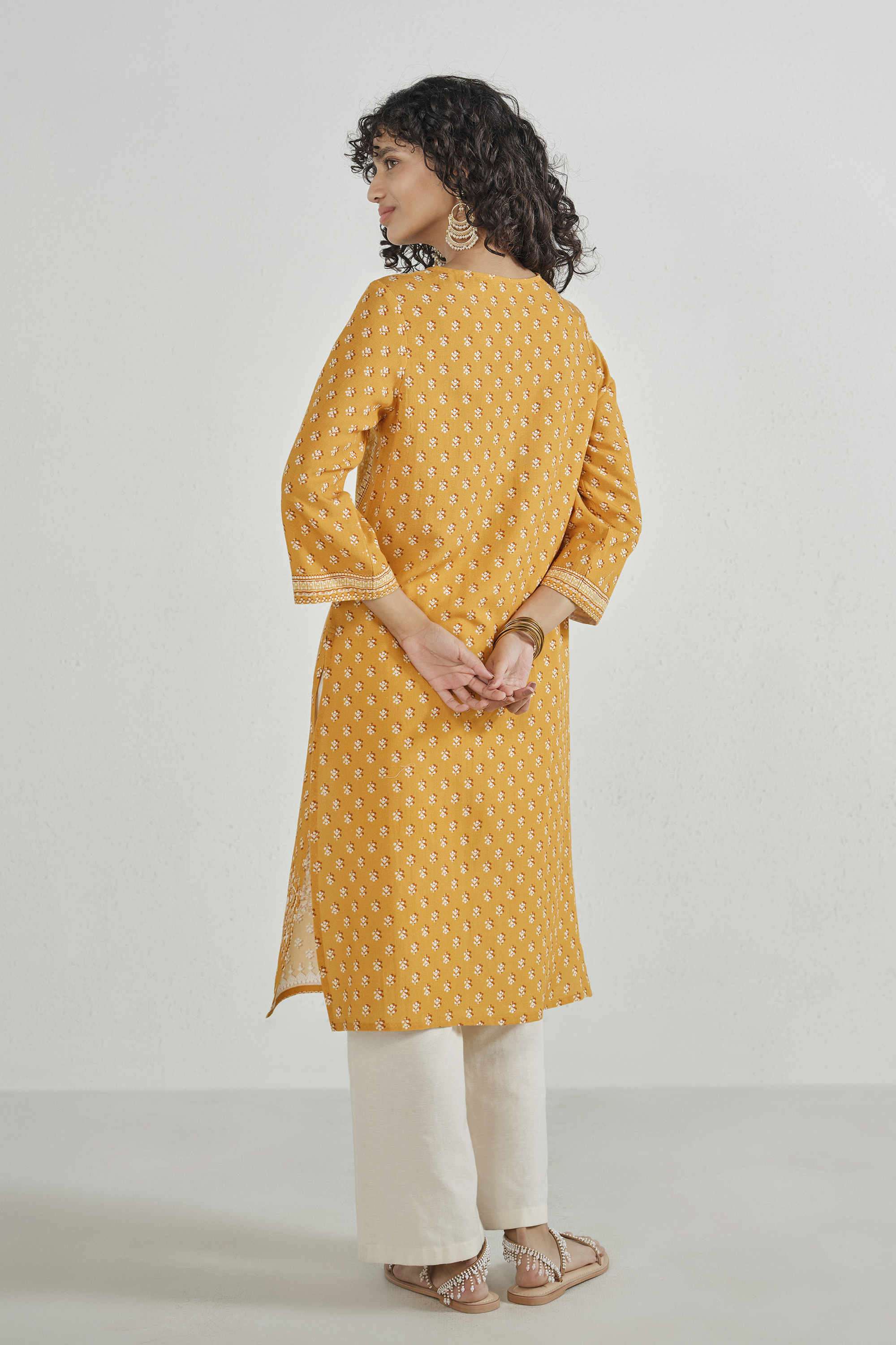 Printed-Rayon-Round-Neck-Women-Kurta