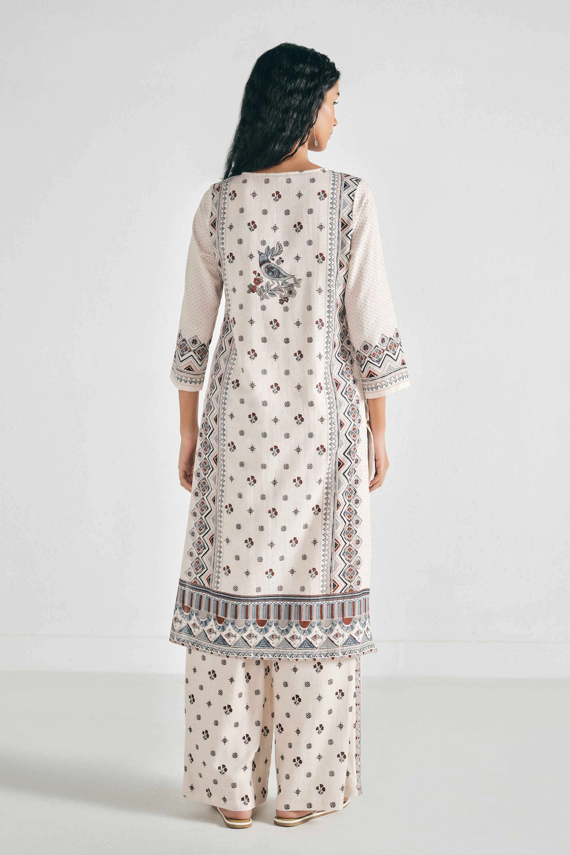 Printed-Rayon-Round-Neck-Women-Kurta-with-Pant