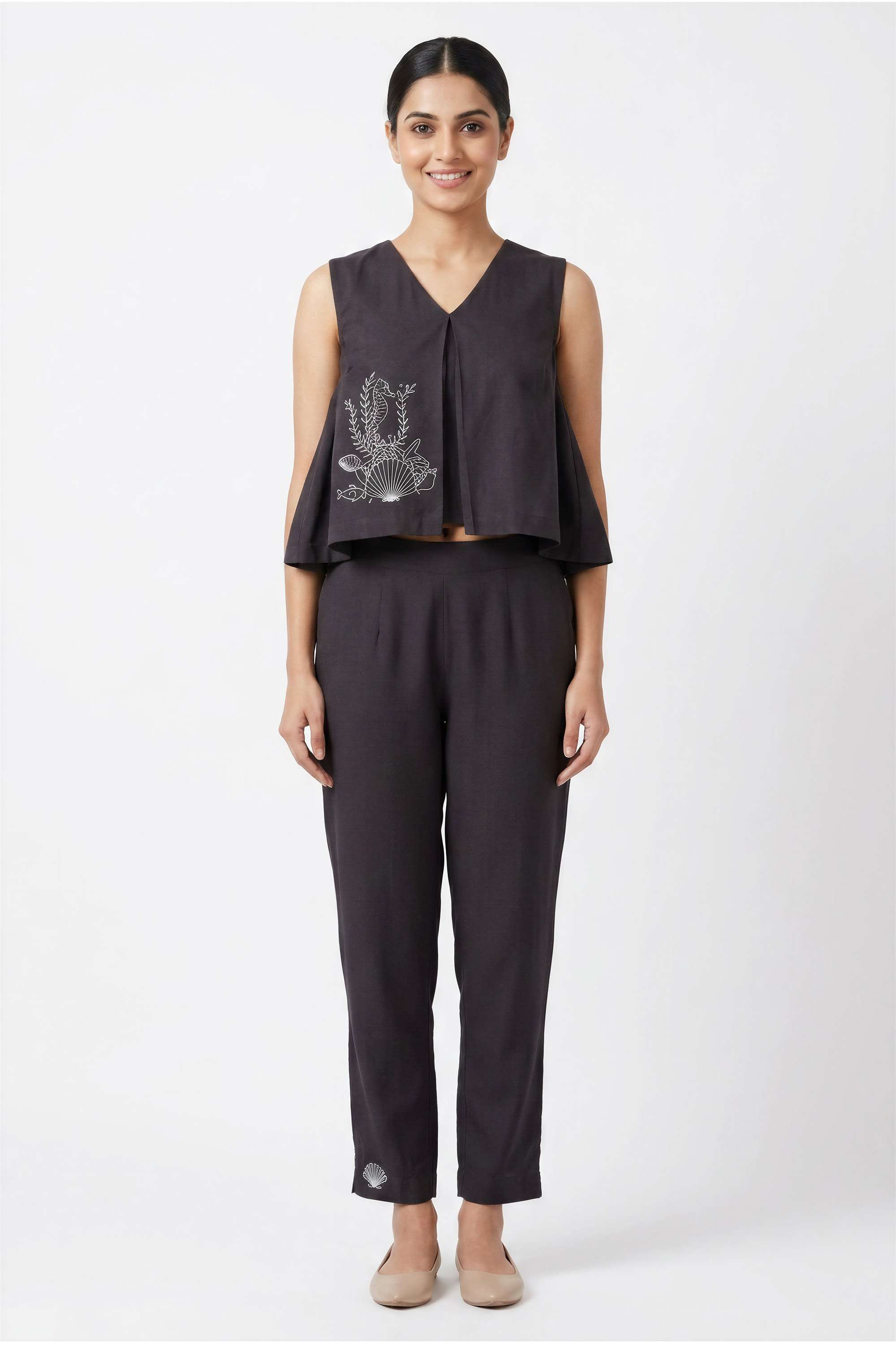 intune Printed V-Neck Crop Cotton Blend Women Co-Ord Set-picture-36