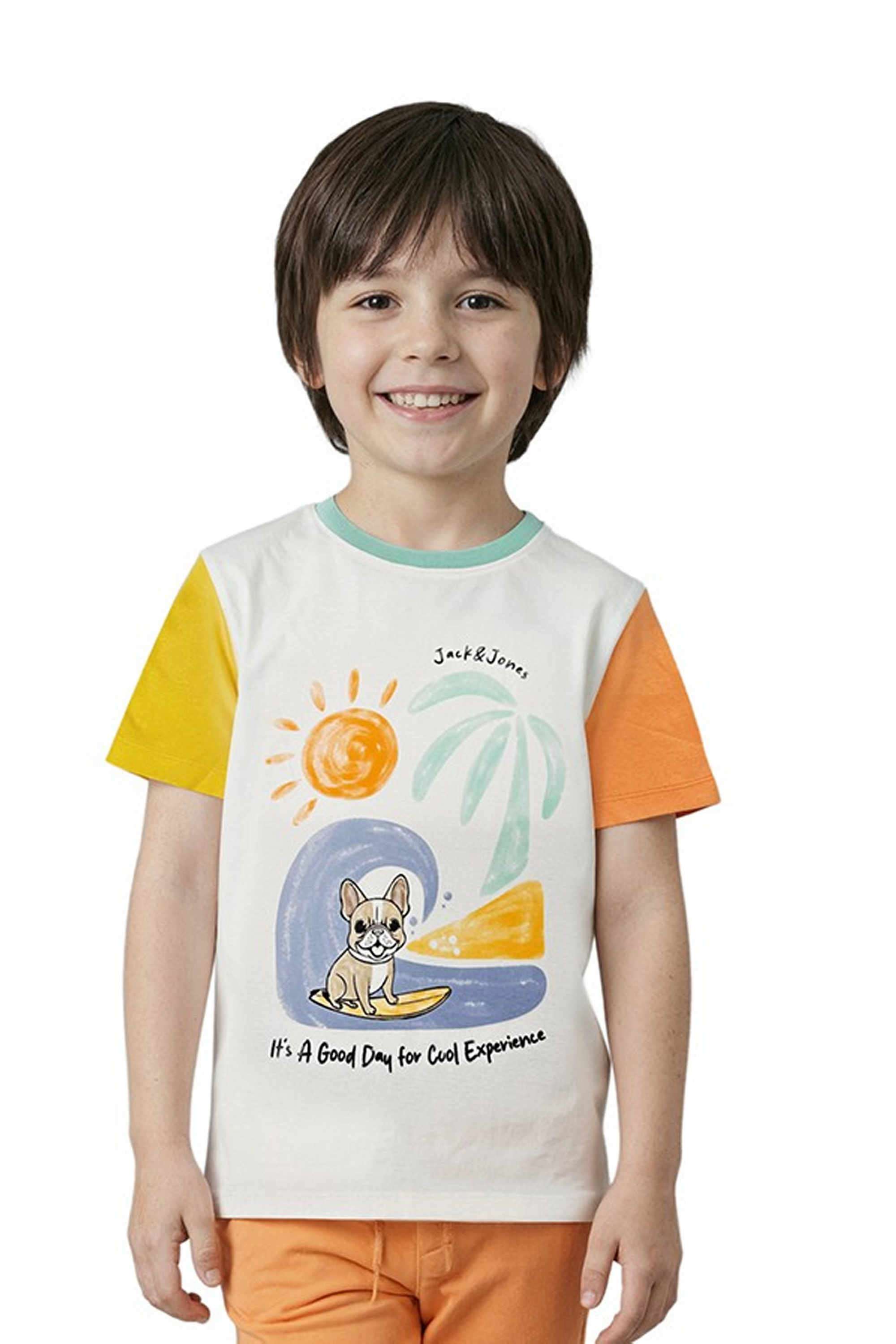 Character-Print-Blended-Fabric-Round-Neck-Boys-T-Shirt