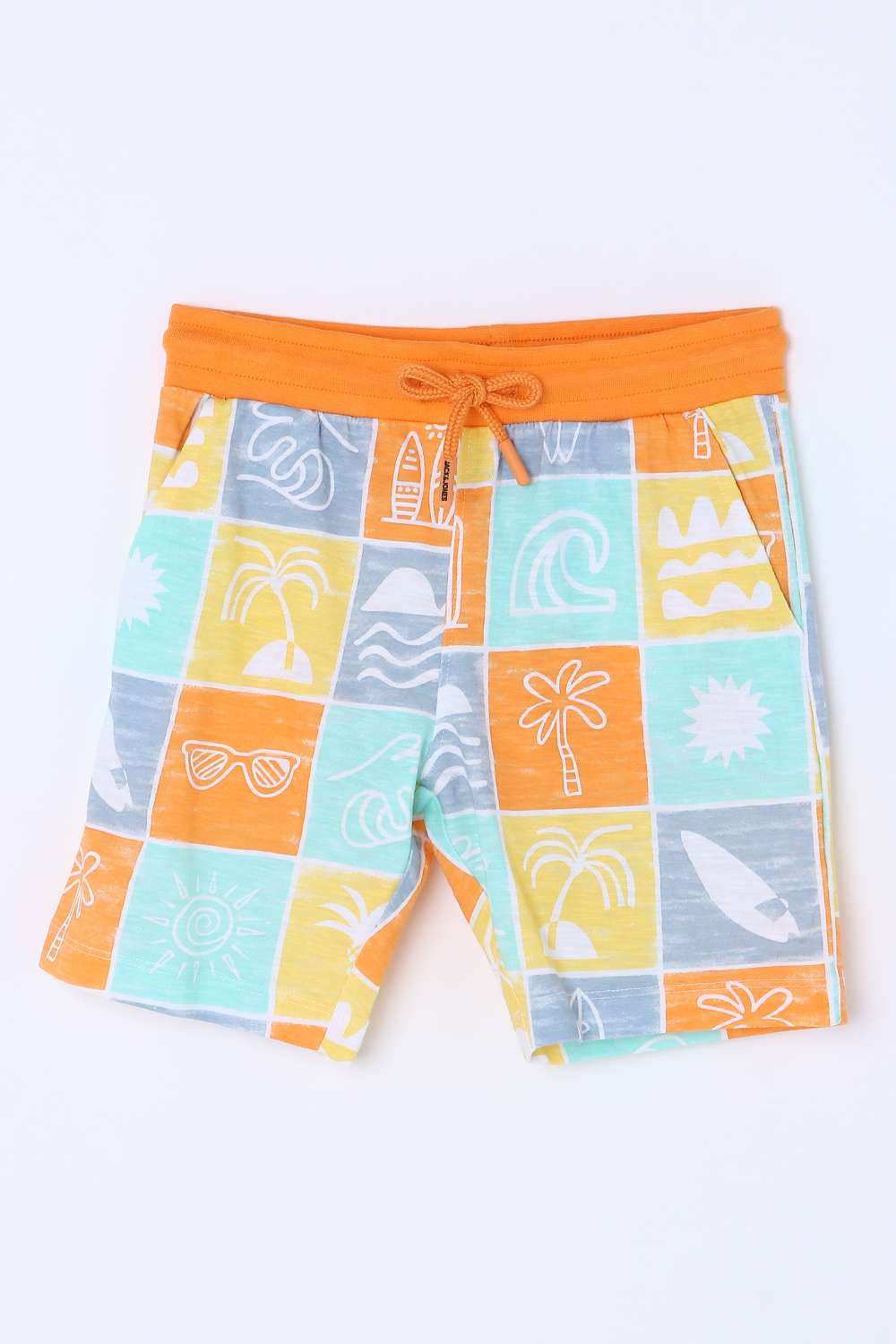 Character-Print-Blended-Fabric-Regular-Fit-Boys-Shorts