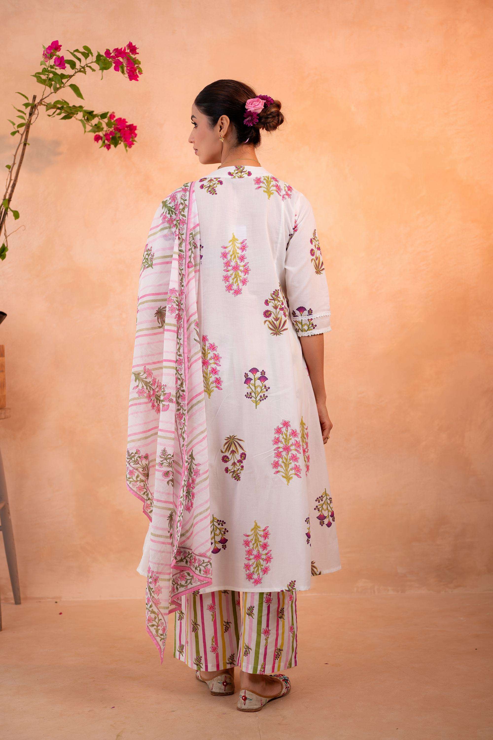 Printed-Cotton-Women-s-Festive-Wear-Kurta-Set